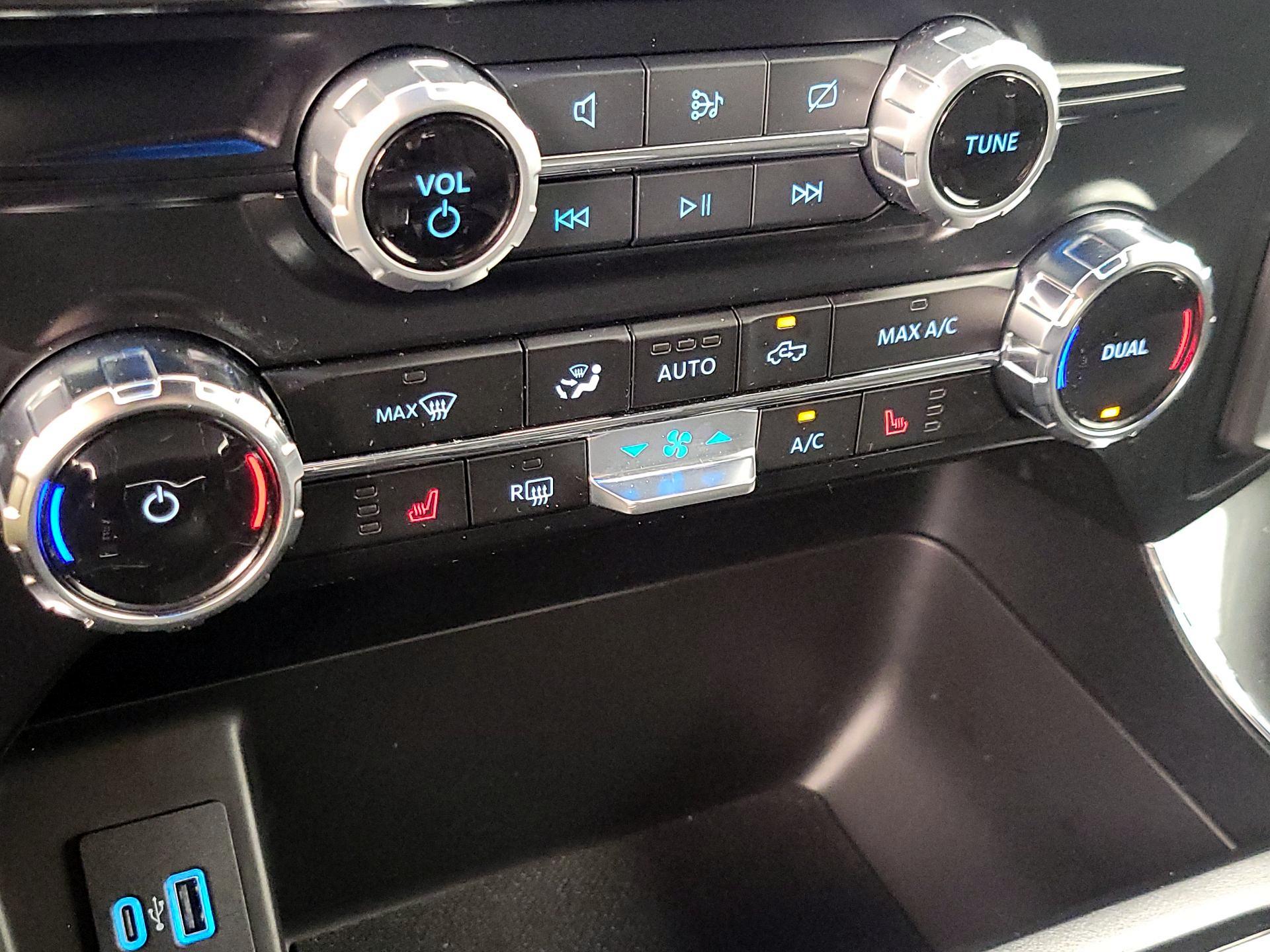 Thumbnail: 2023 Ford F-150 - 17