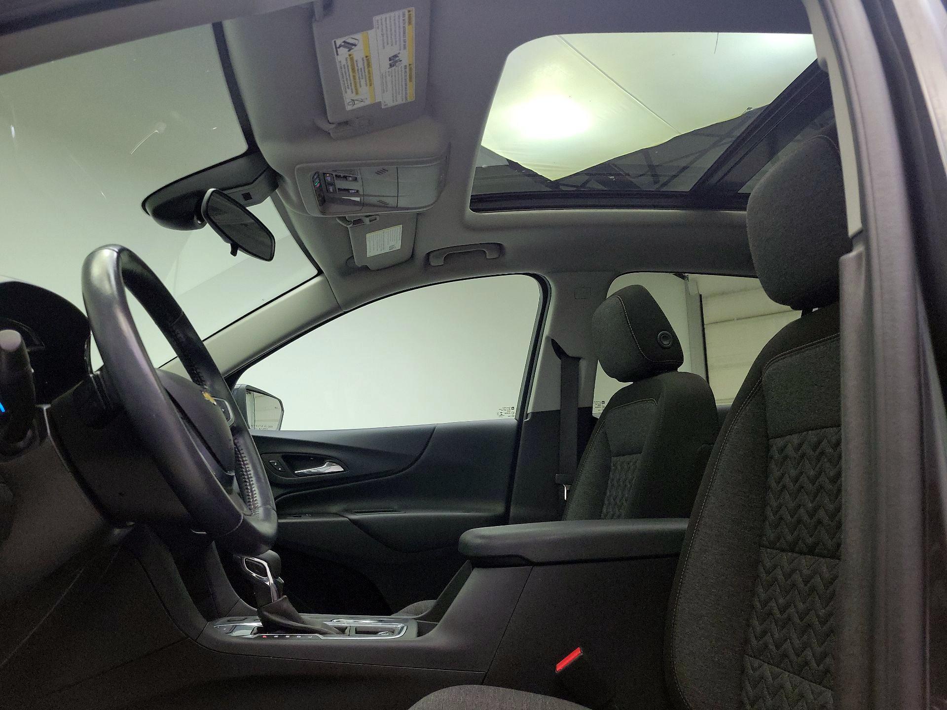 Thumbnail: 2022 Chevrolet Equinox - 19