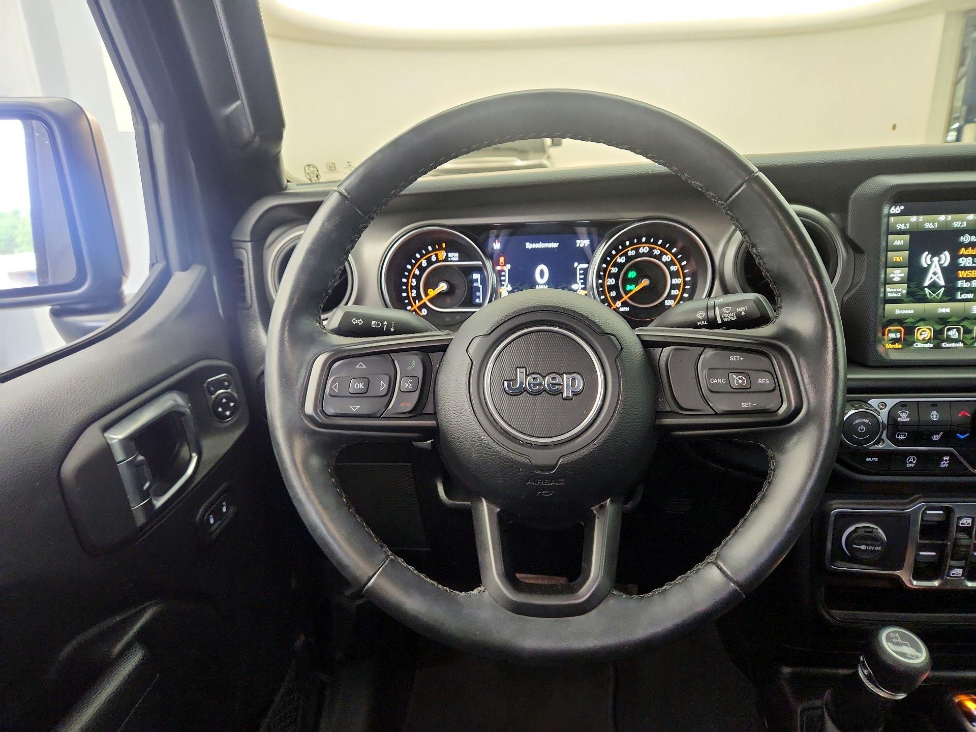 Thumbnail: 2022 Jeep Gladiator - 10