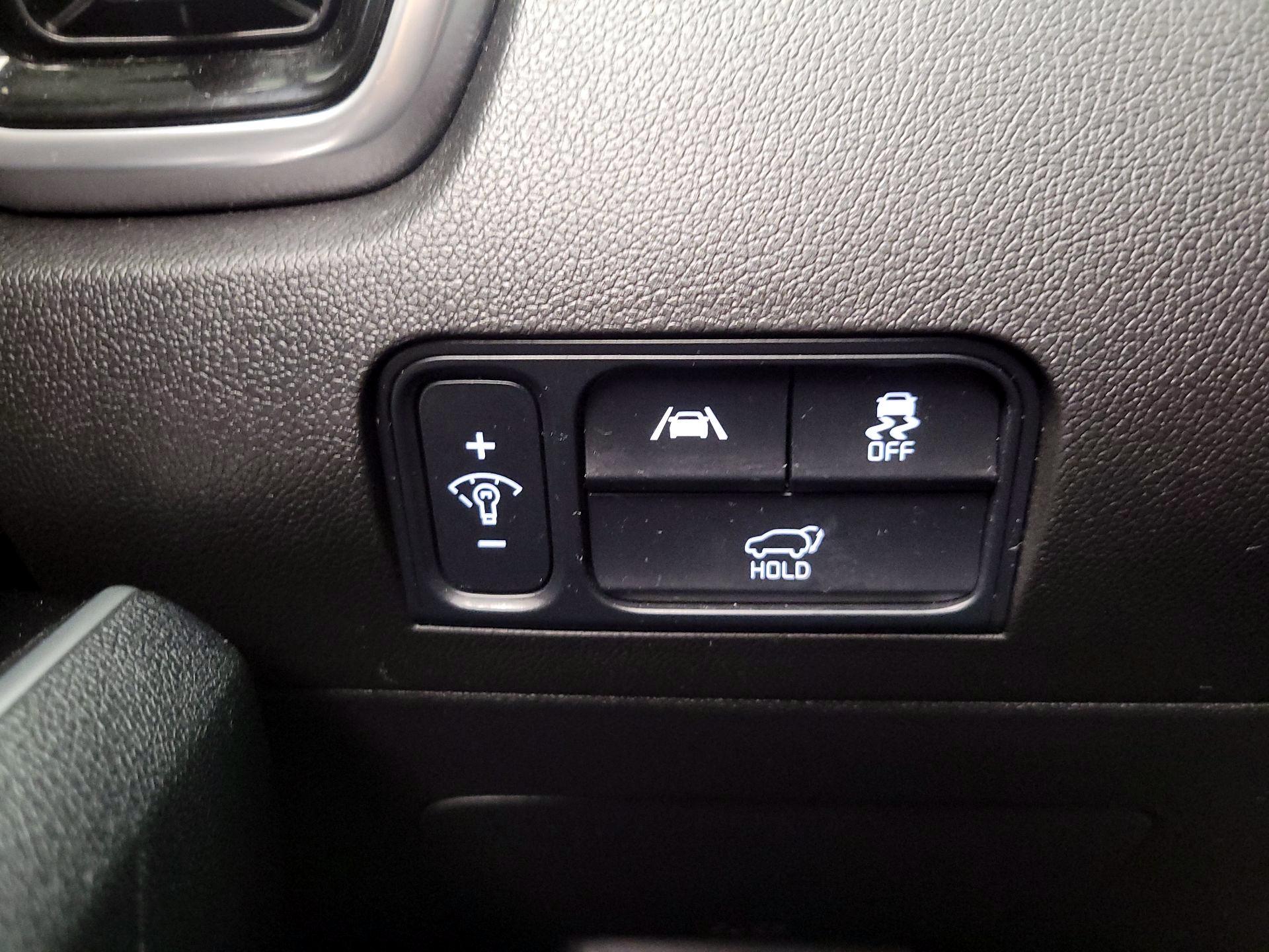 Thumbnail: 2022 Kia Sorento - 13