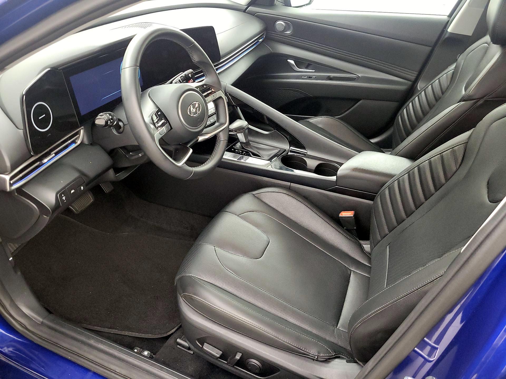 Thumbnail: 2023 Hyundai Elantra - 11