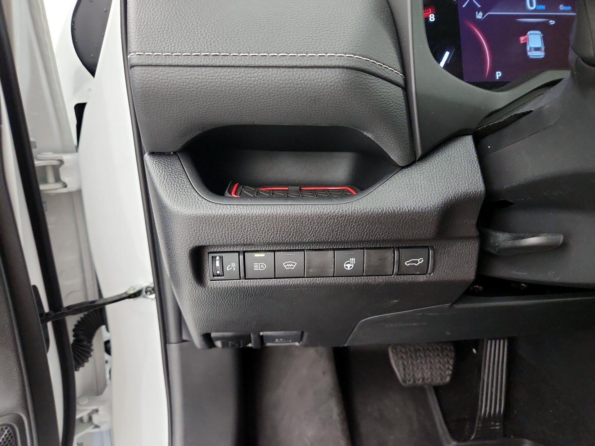 Thumbnail: 2024 Toyota RAV4 - 13