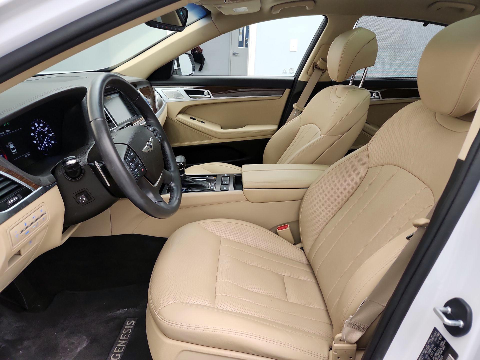 Thumbnail: 2018 Genesis G80 - 11