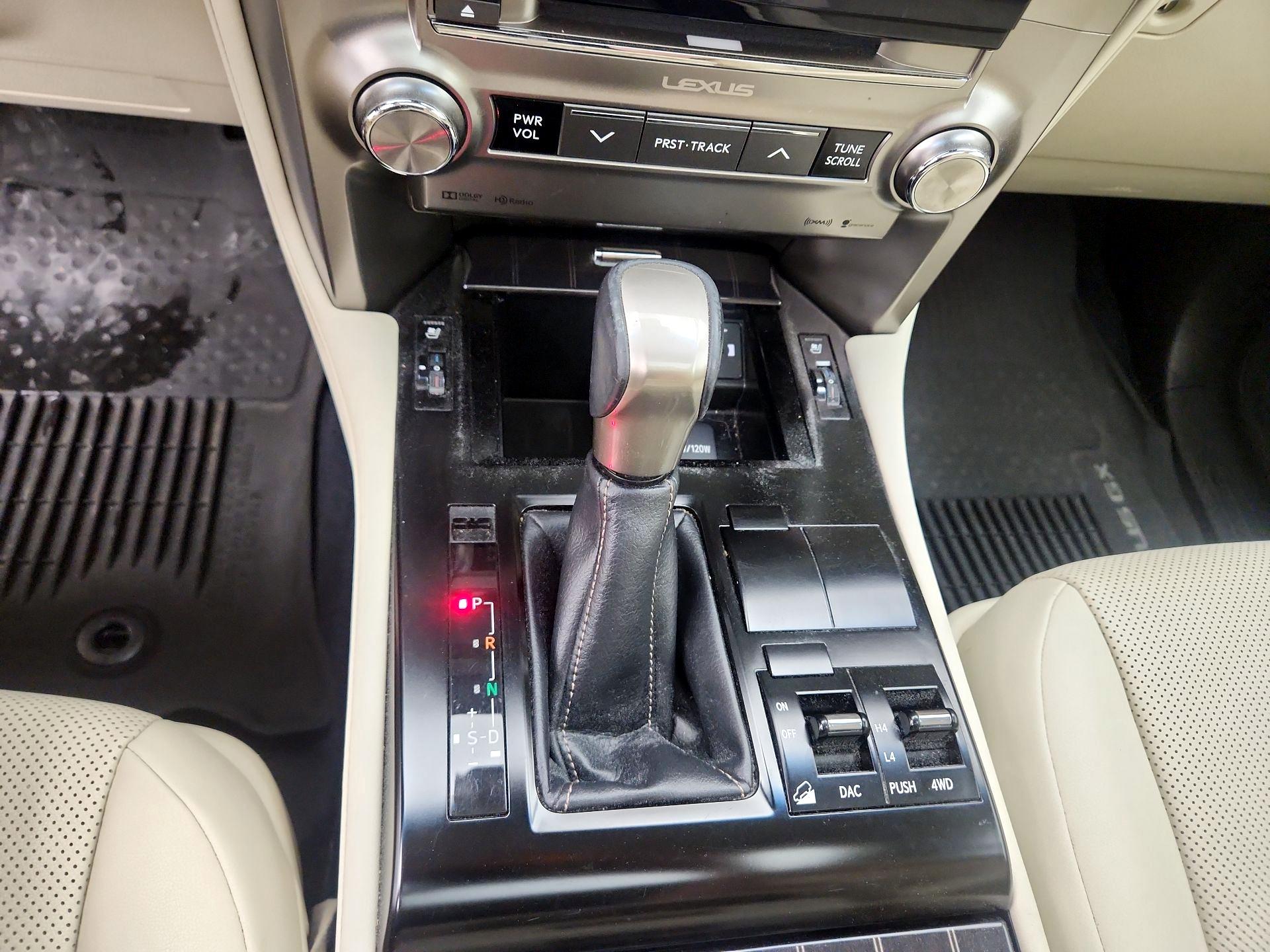 Thumbnail: 2021 Lexus GX - 18