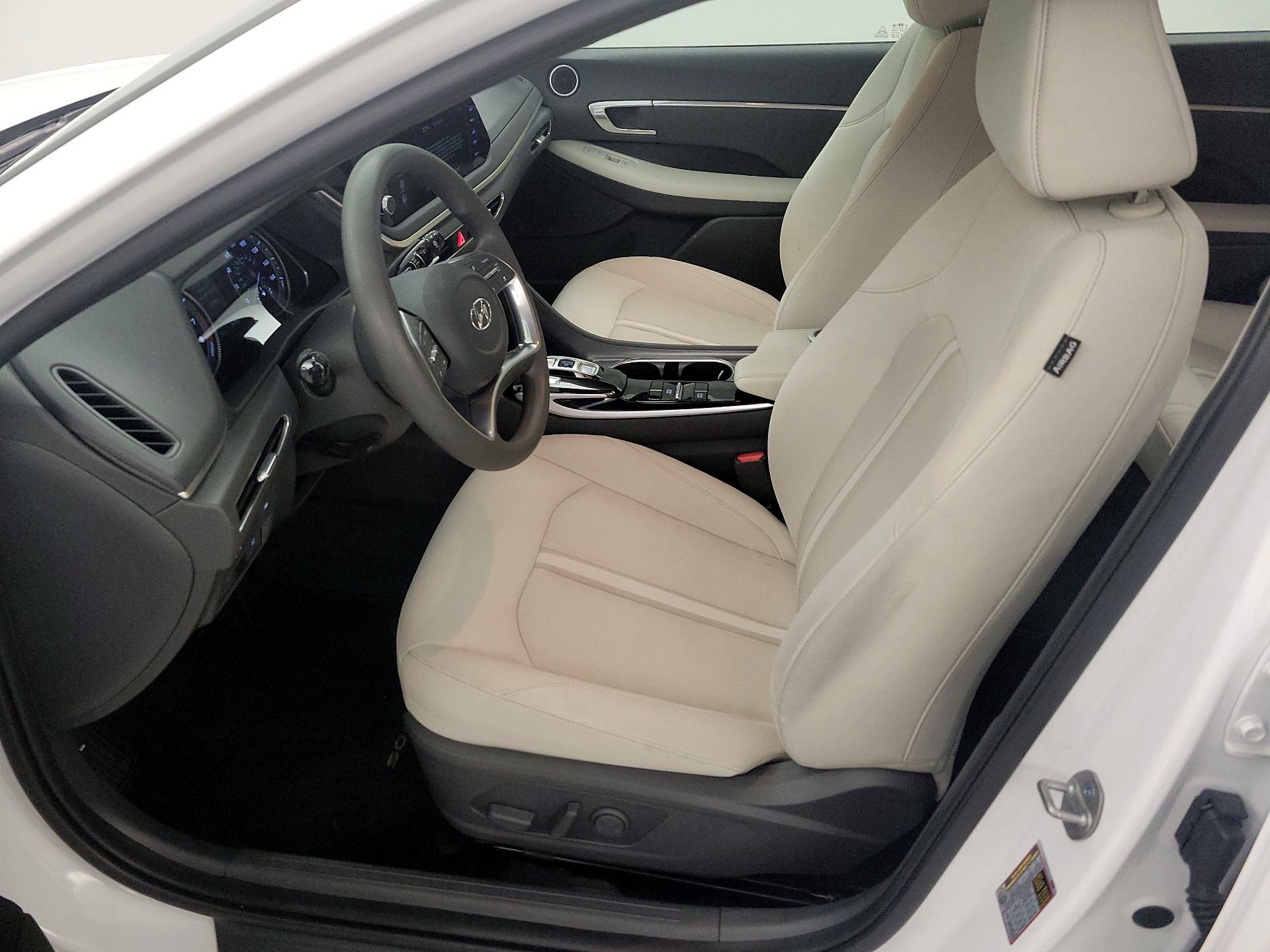 Thumbnail: 2023 Hyundai Sonata - 11