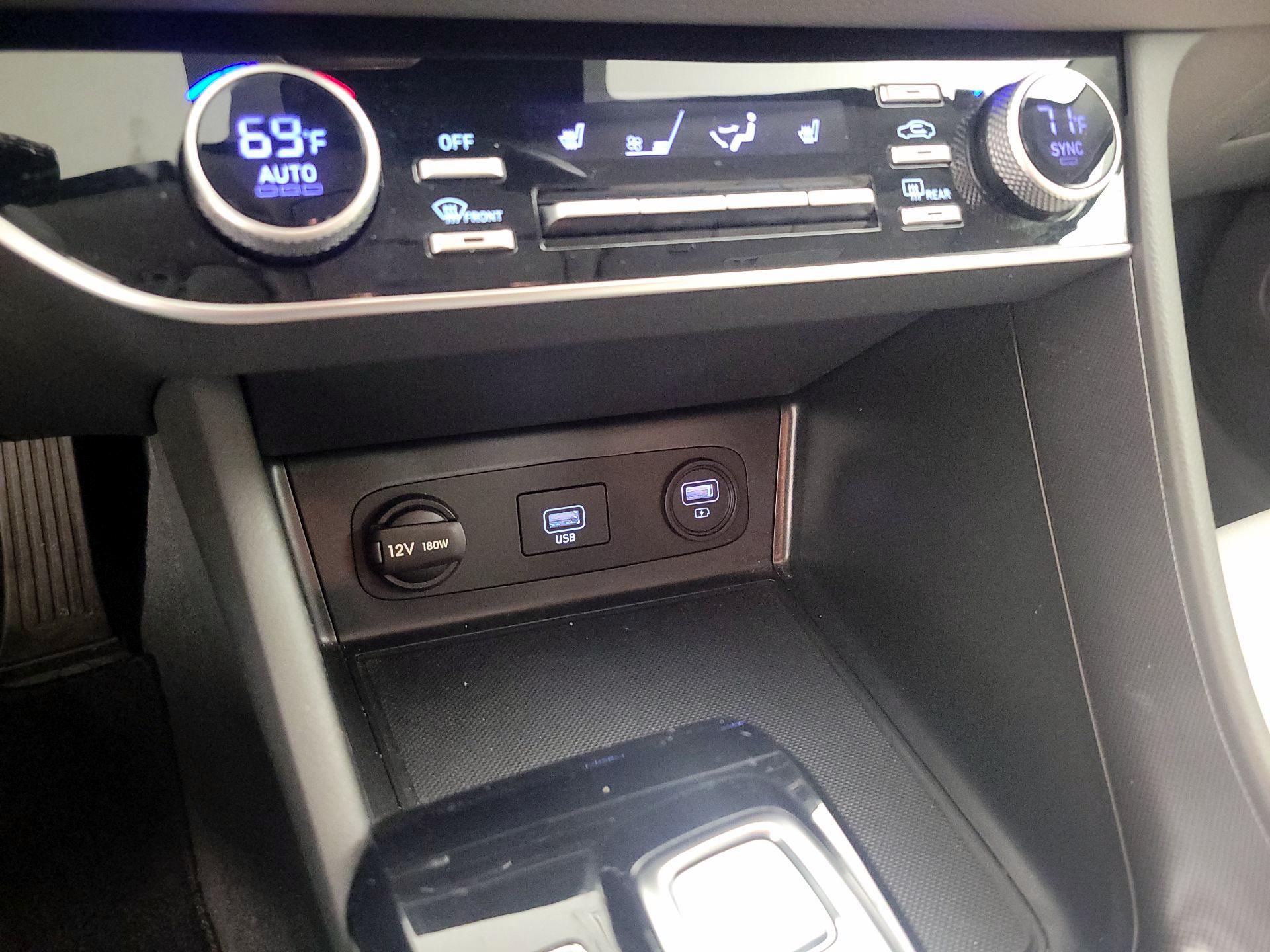 Thumbnail: 2023 Hyundai Sonata - 17