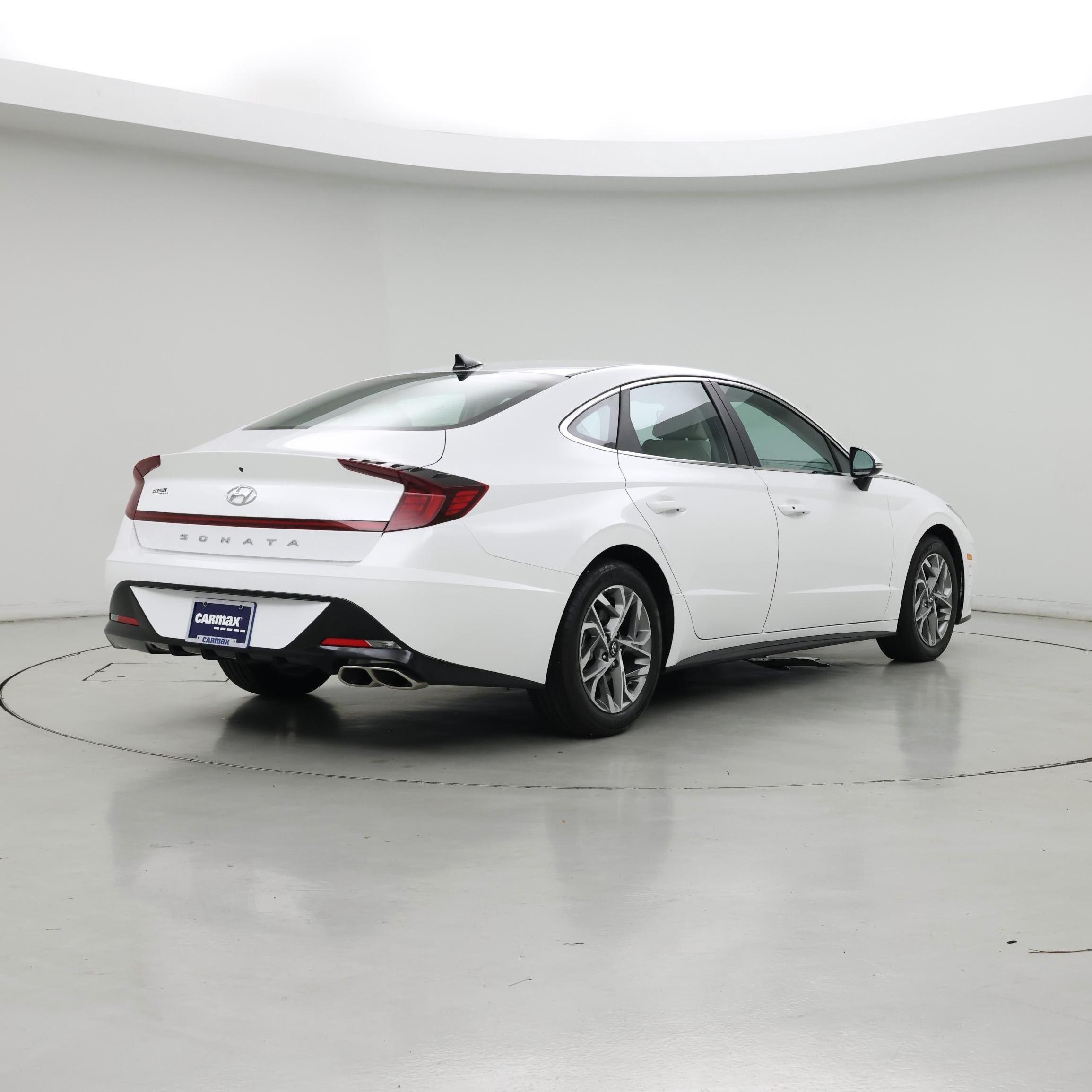 Thumbnail: 2023 Hyundai Sonata - 8