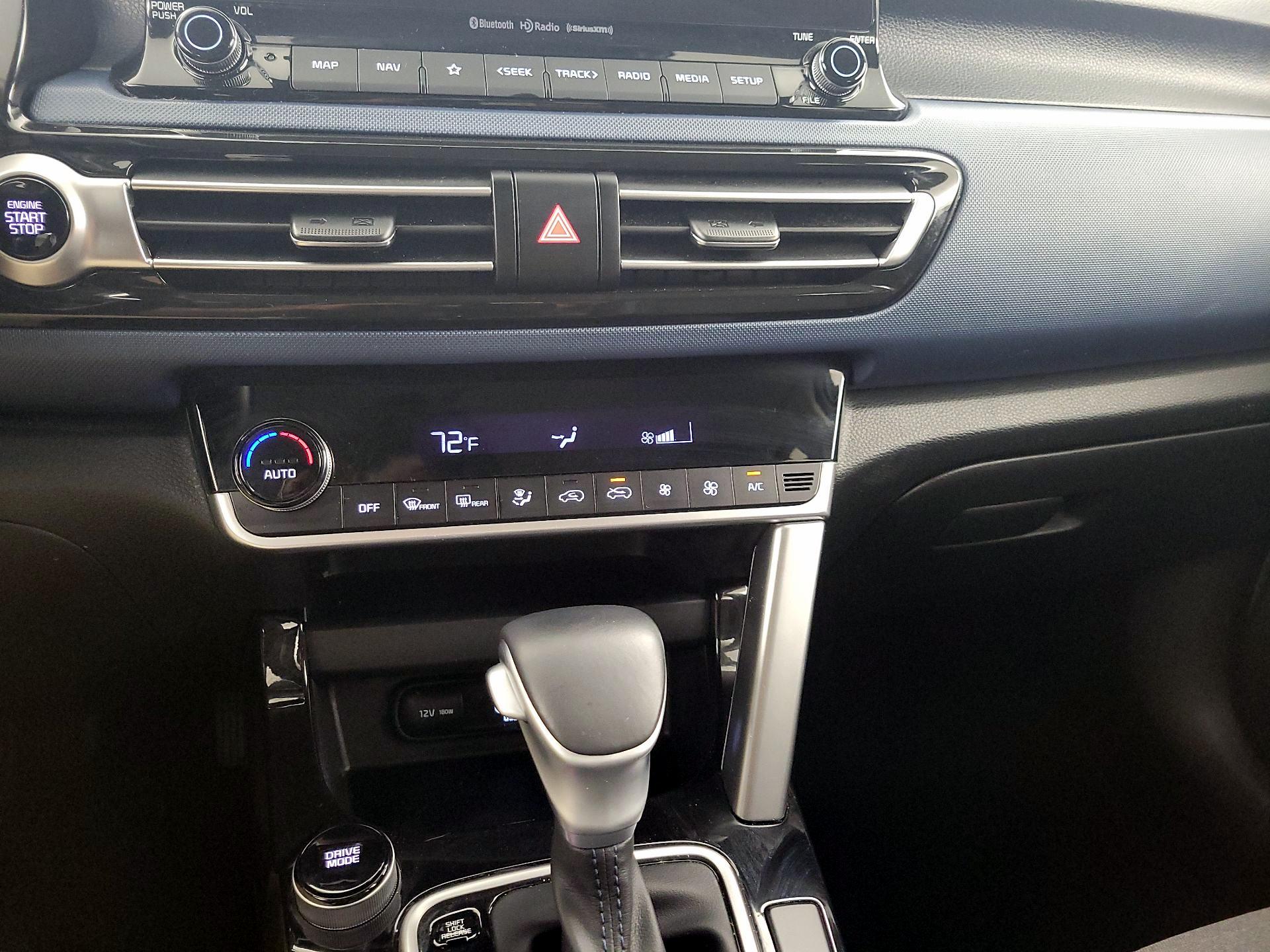 Thumbnail: 2023 Kia Seltos - 17