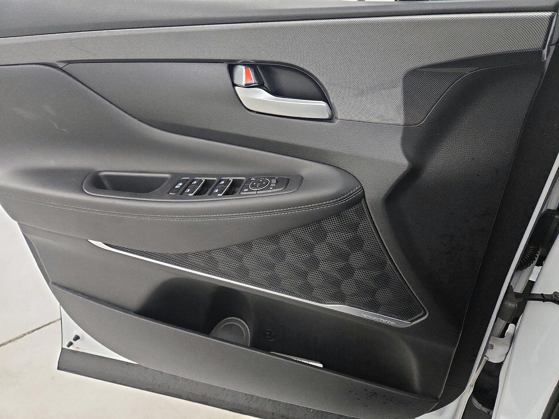 Thumbnail: 2022 Hyundai Santa Fe - 12