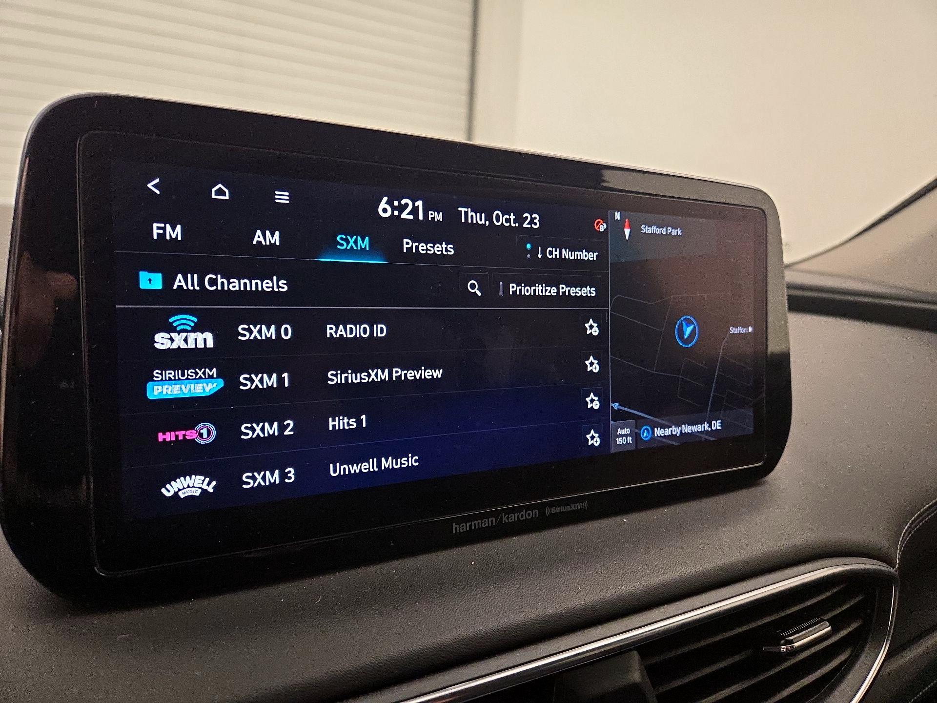 Thumbnail: 2022 Hyundai Santa Fe - 15