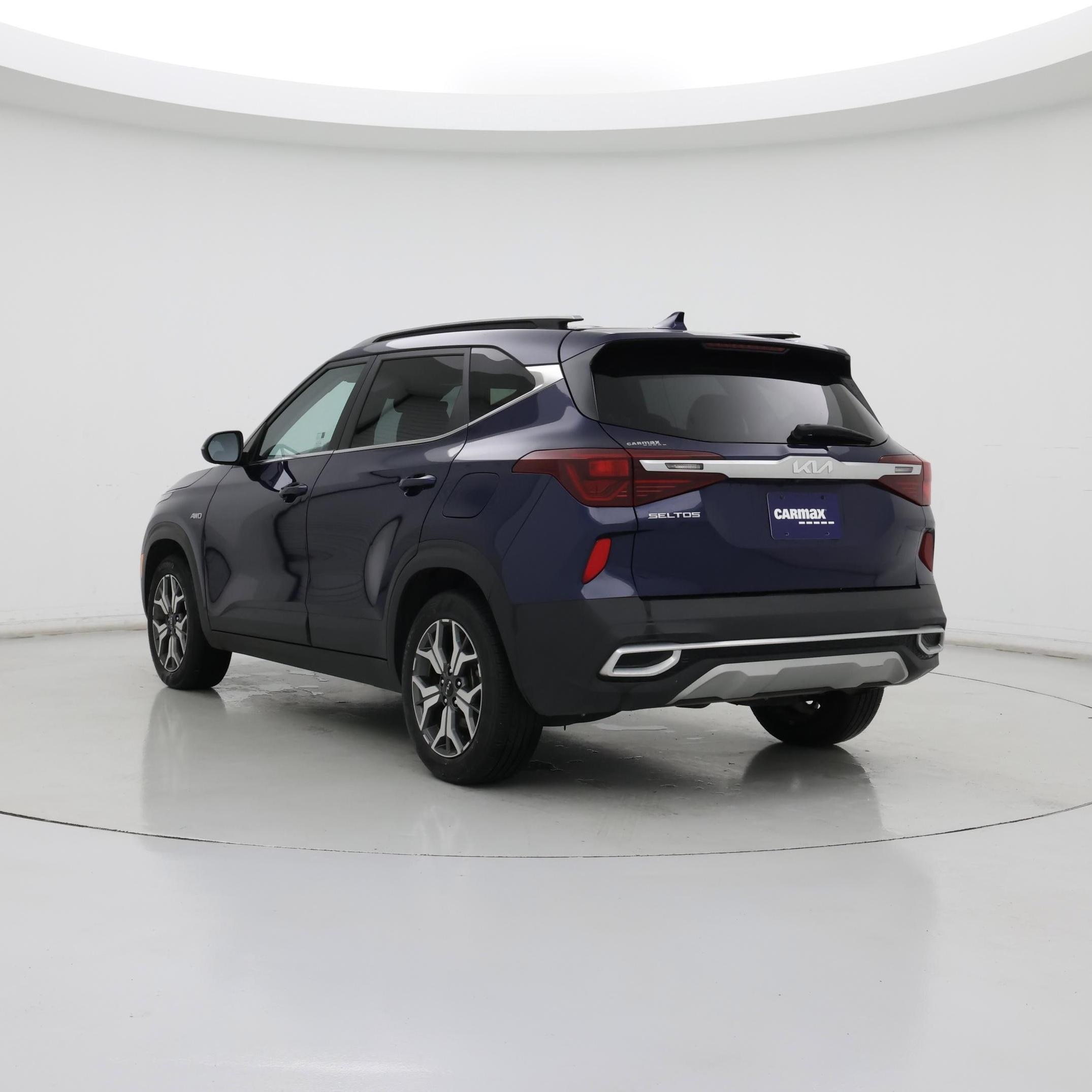 Thumbnail: 2023 Kia Seltos - 2