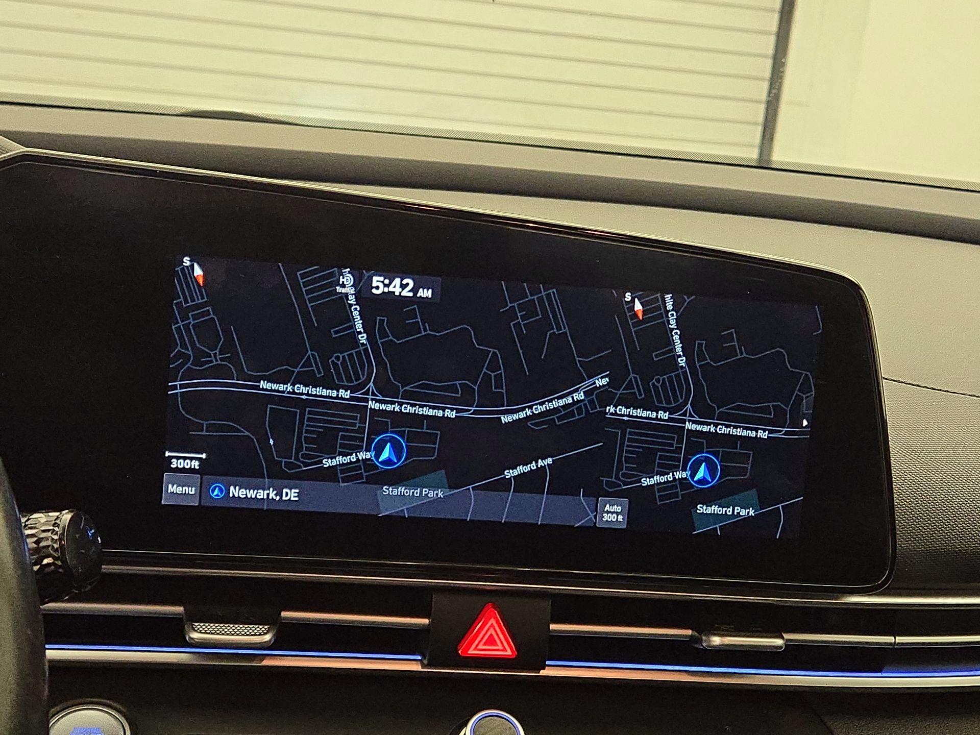 Thumbnail: 2022 Hyundai Elantra - 14