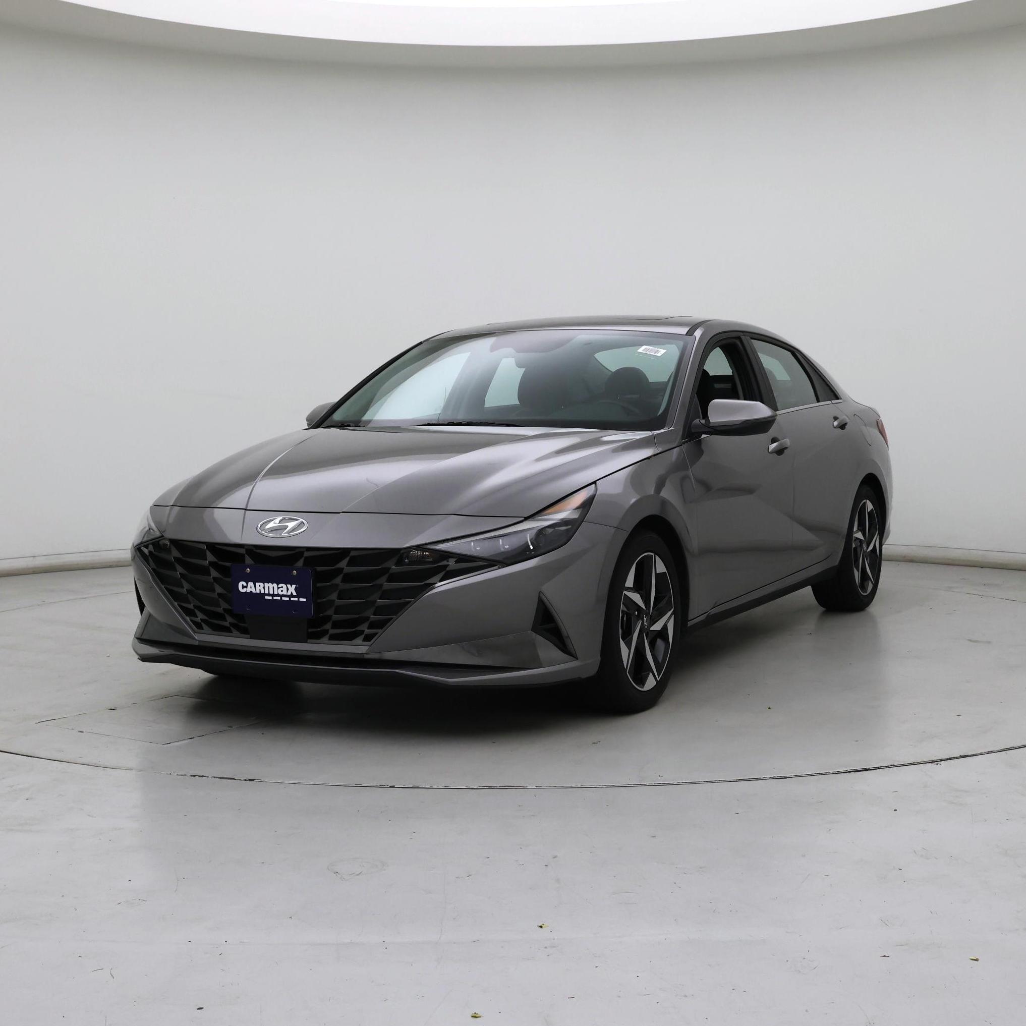 Thumbnail: 2022 Hyundai Elantra - 4