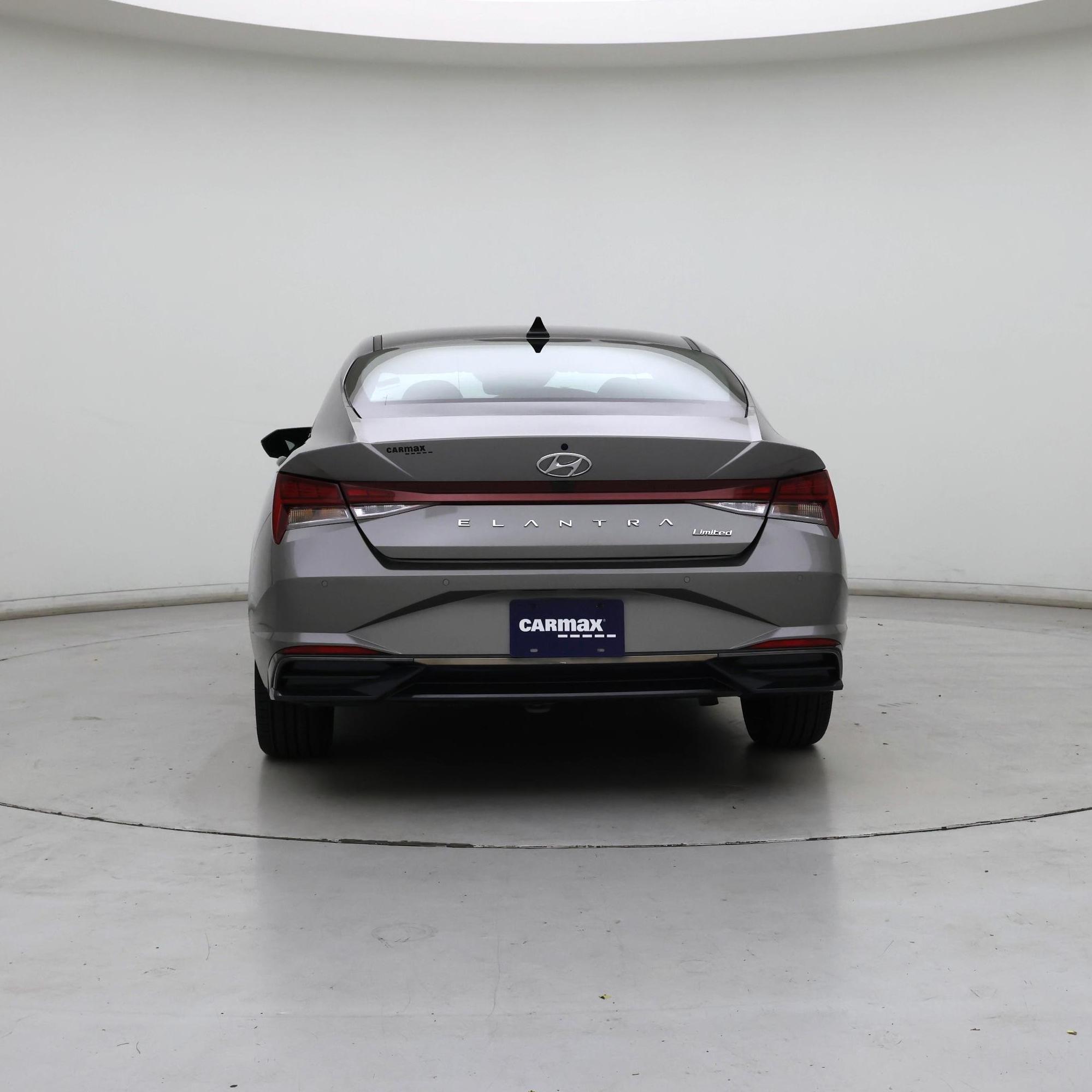 Thumbnail: 2022 Hyundai Elantra - 6