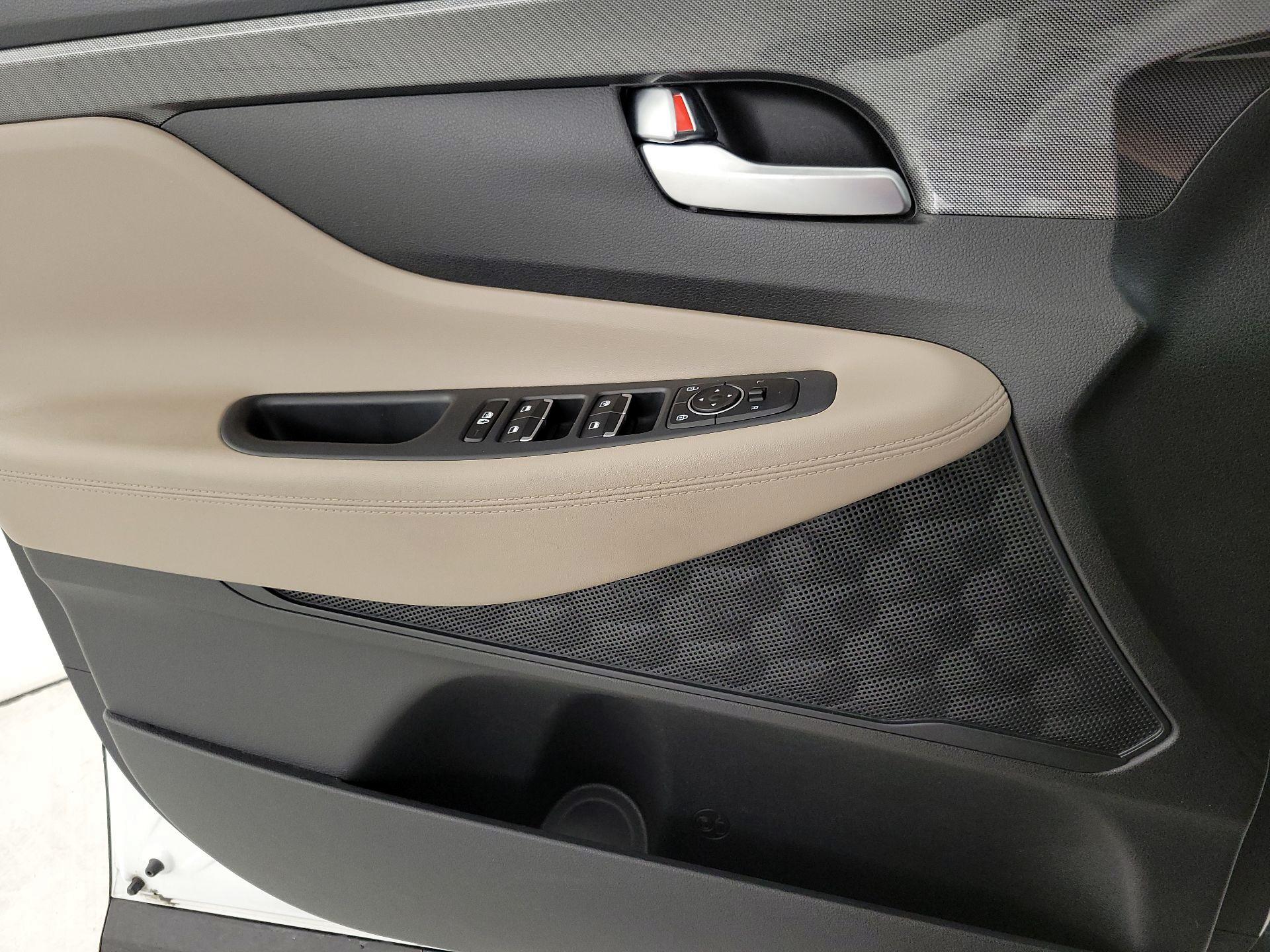 Thumbnail: 2023 Hyundai Santa Fe - 12