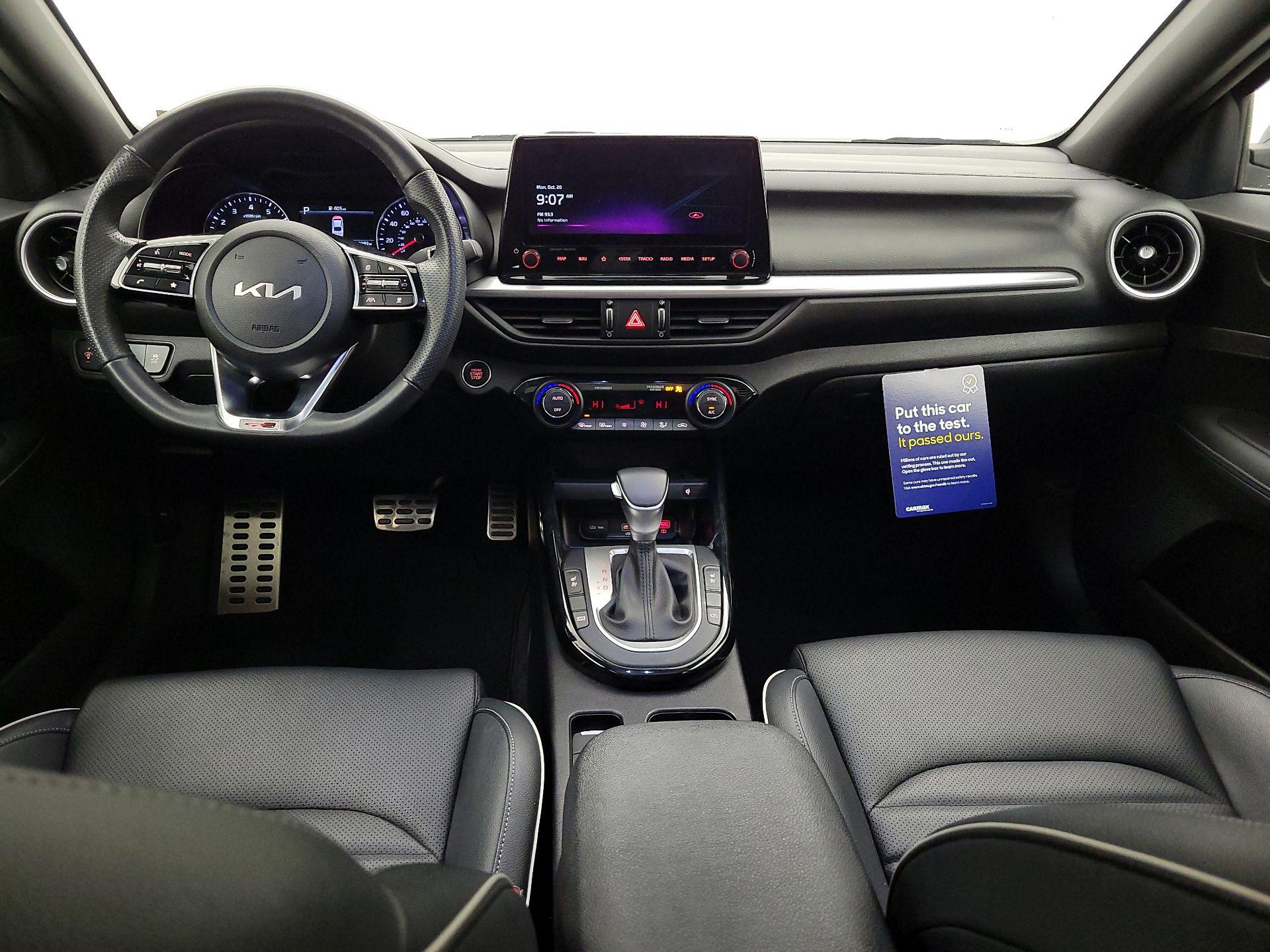 Thumbnail: 2023 Kia Forte - 9