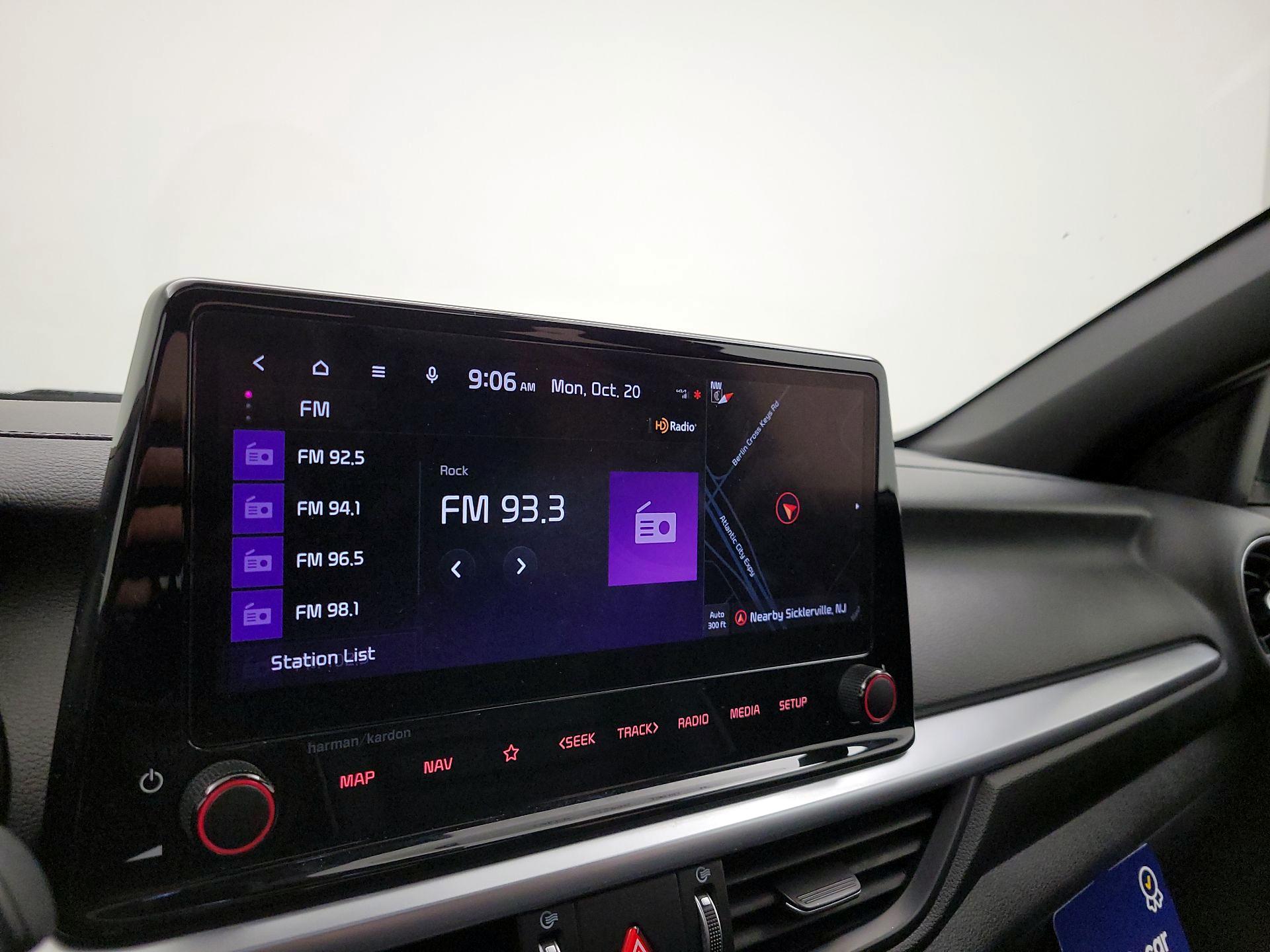 Thumbnail: 2023 Kia Forte - 16