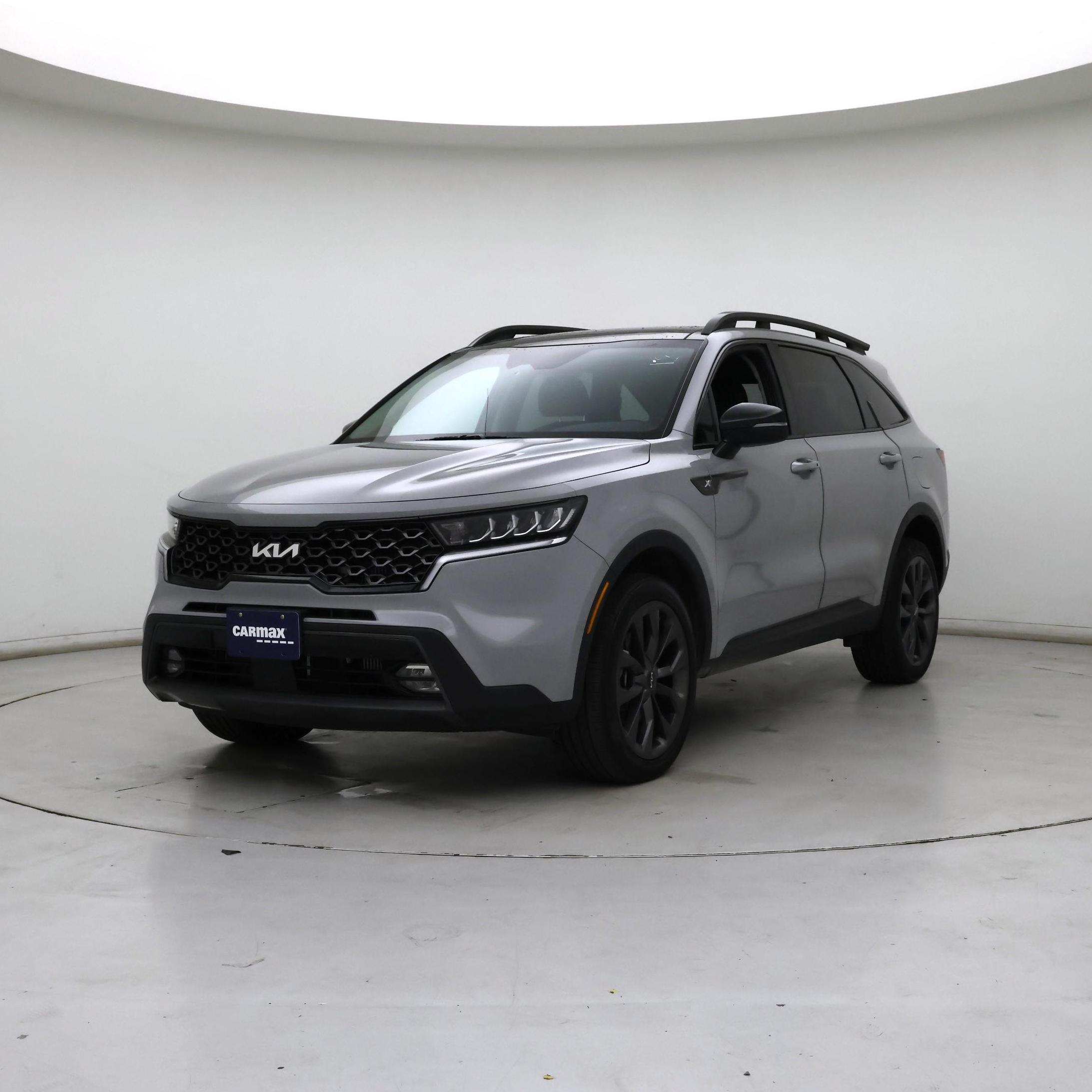 Thumbnail: 2023 Kia Sorento - 4