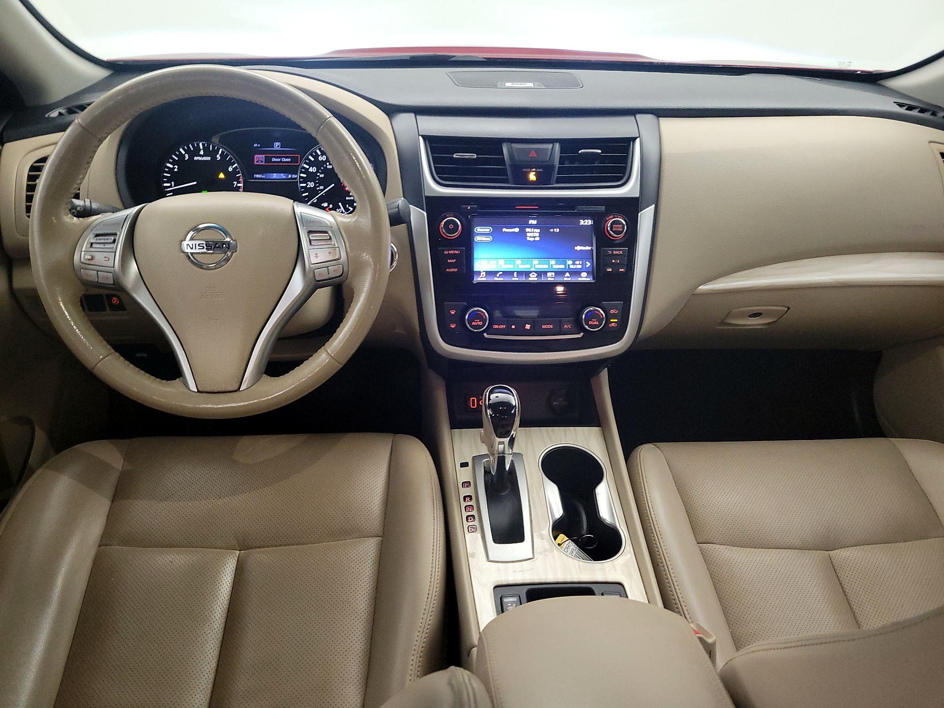 Thumbnail: 2018 Nissan Altima - 9