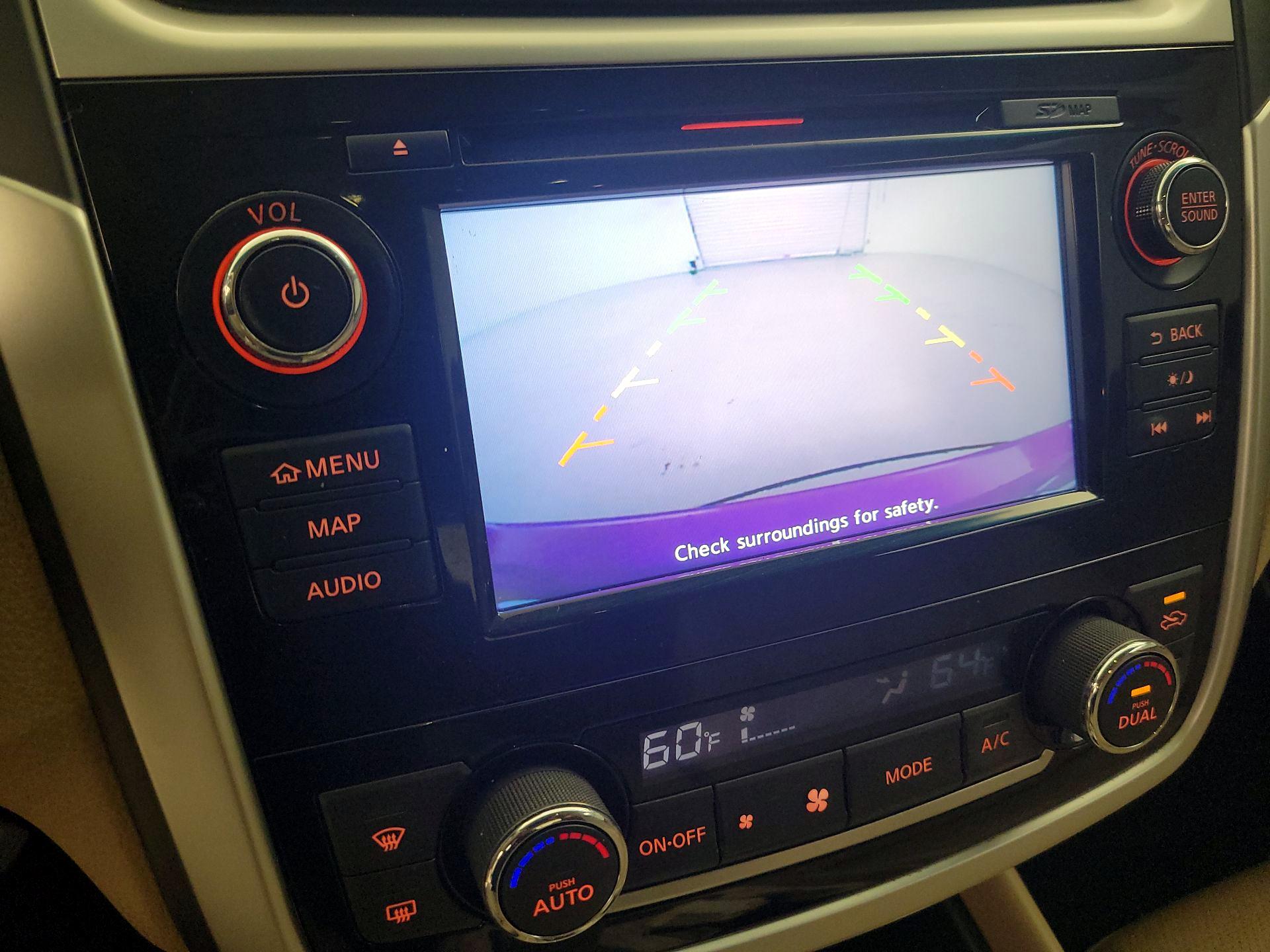 Thumbnail: 2018 Nissan Altima - 14