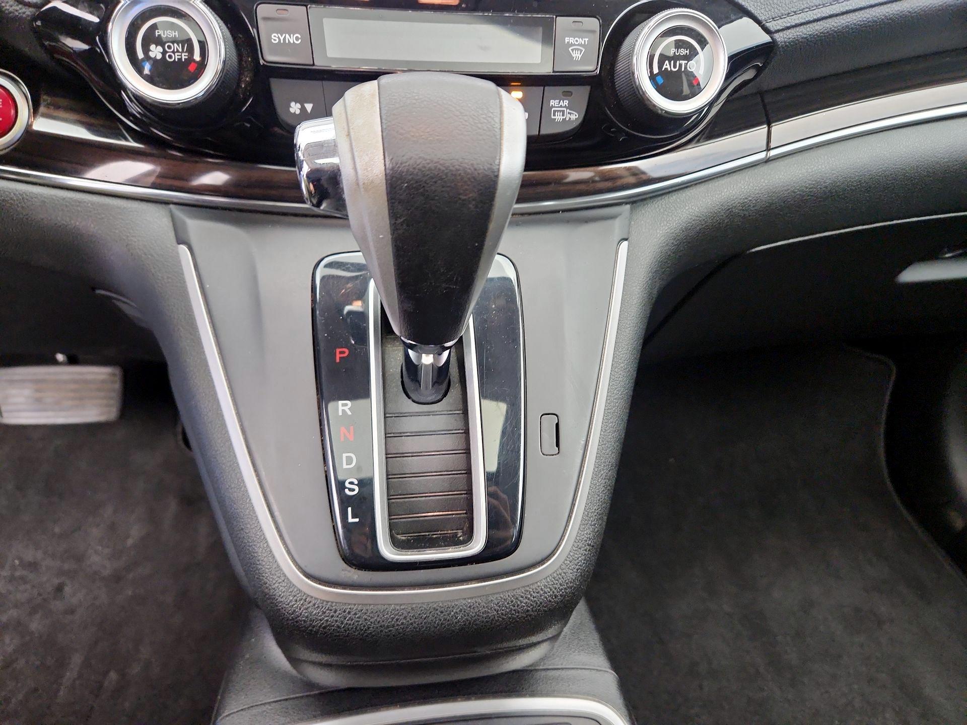 Thumbnail: 2015 Honda CR-V - 17