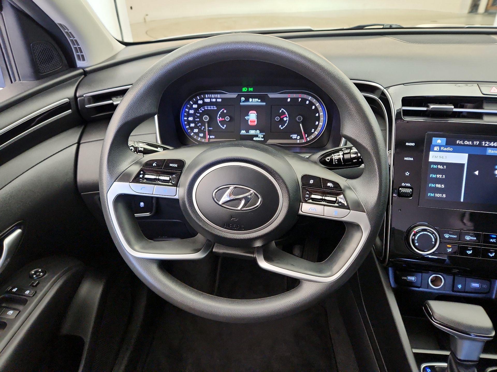 Thumbnail: 2023 Hyundai Tucson - 10