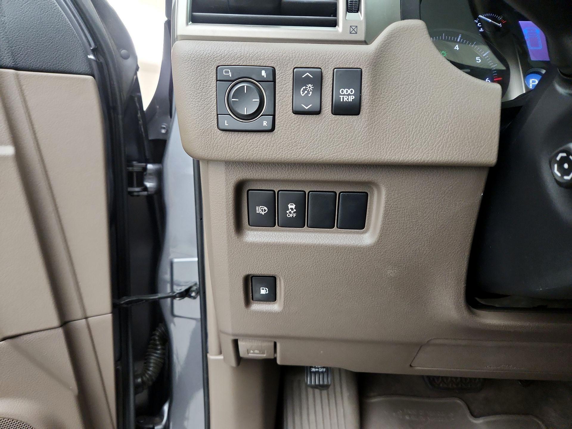 Thumbnail: 2019 Lexus GX - 13