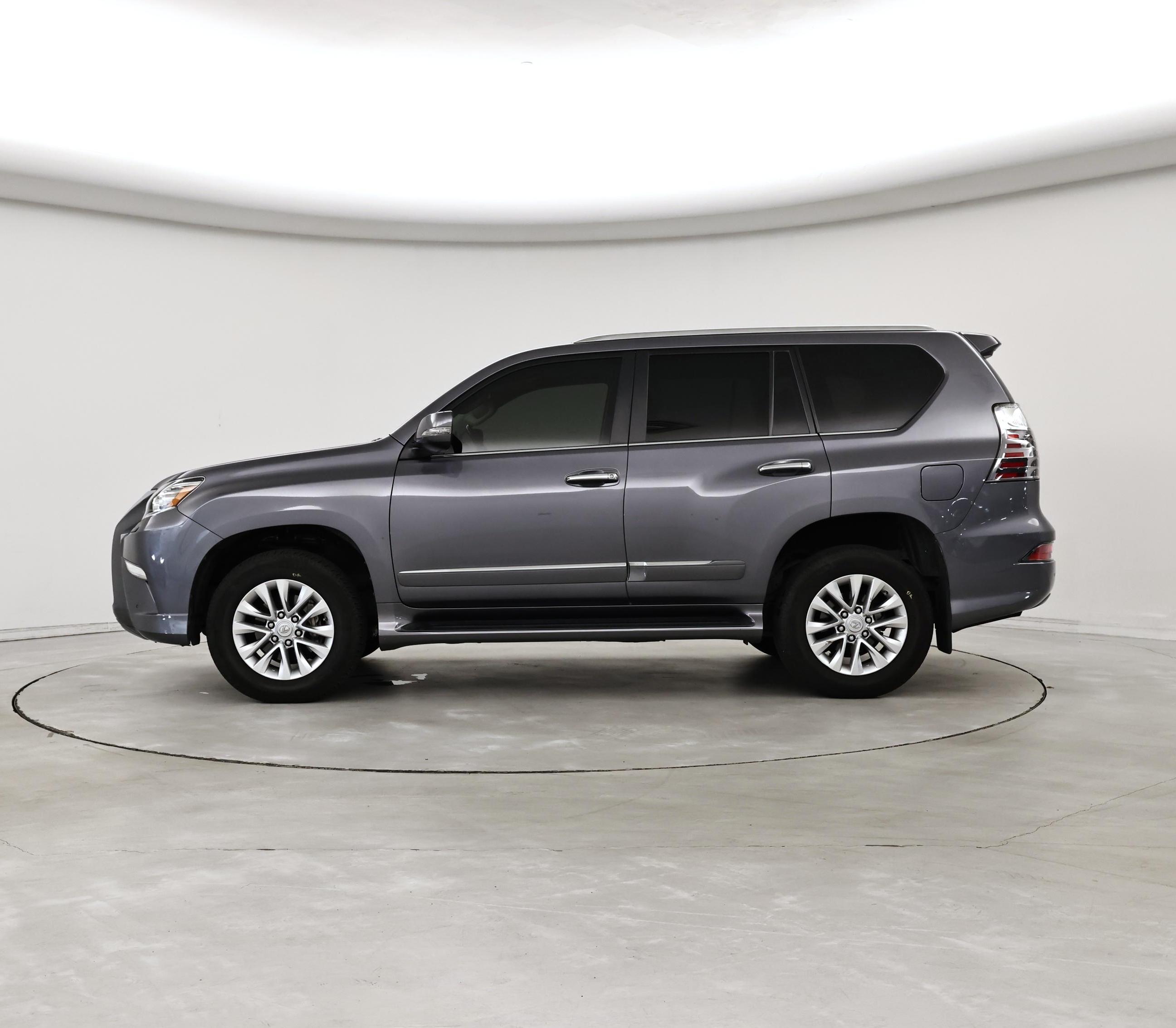 Thumbnail: 2019 Lexus GX - 3