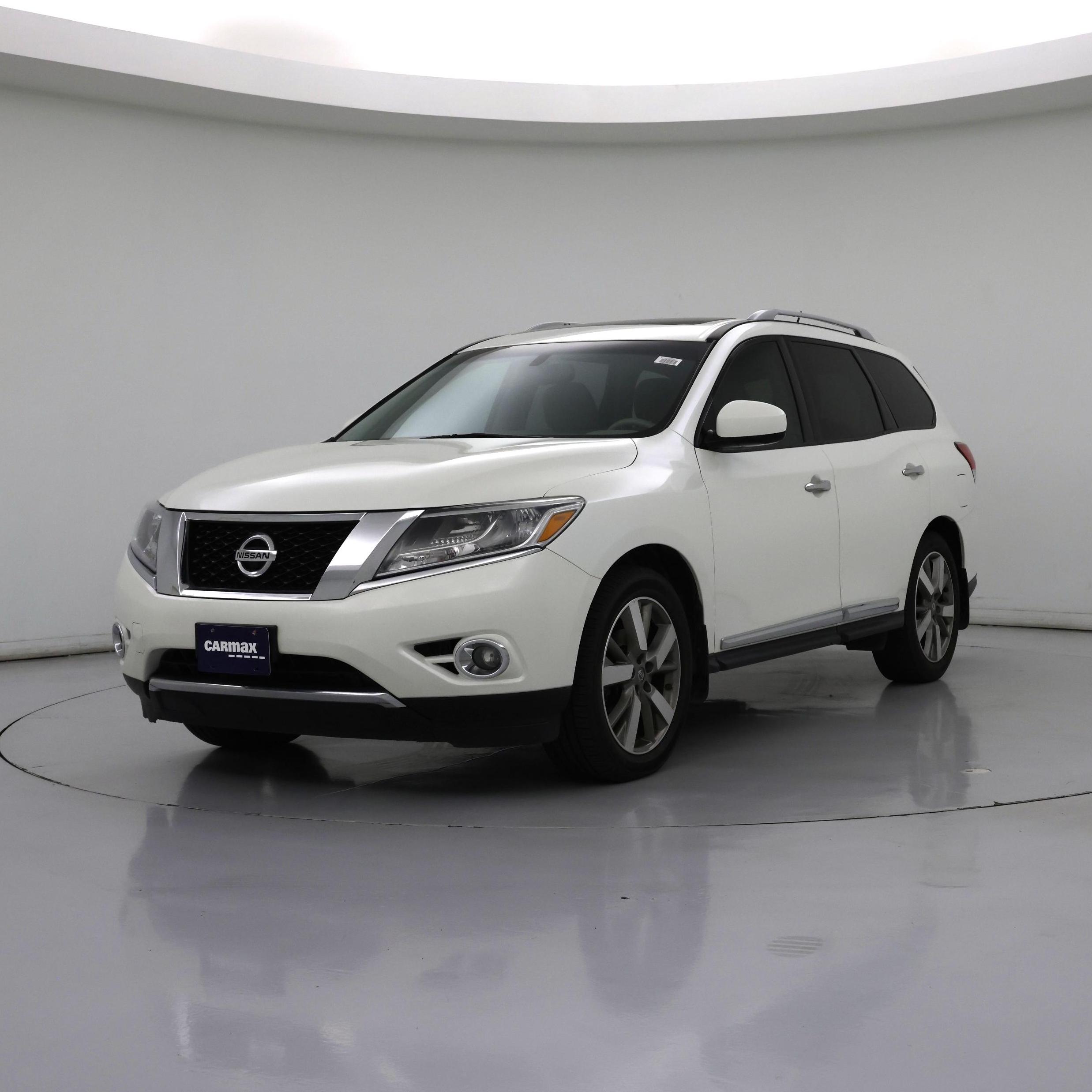 Thumbnail: 2015 Nissan Pathfinder - 4