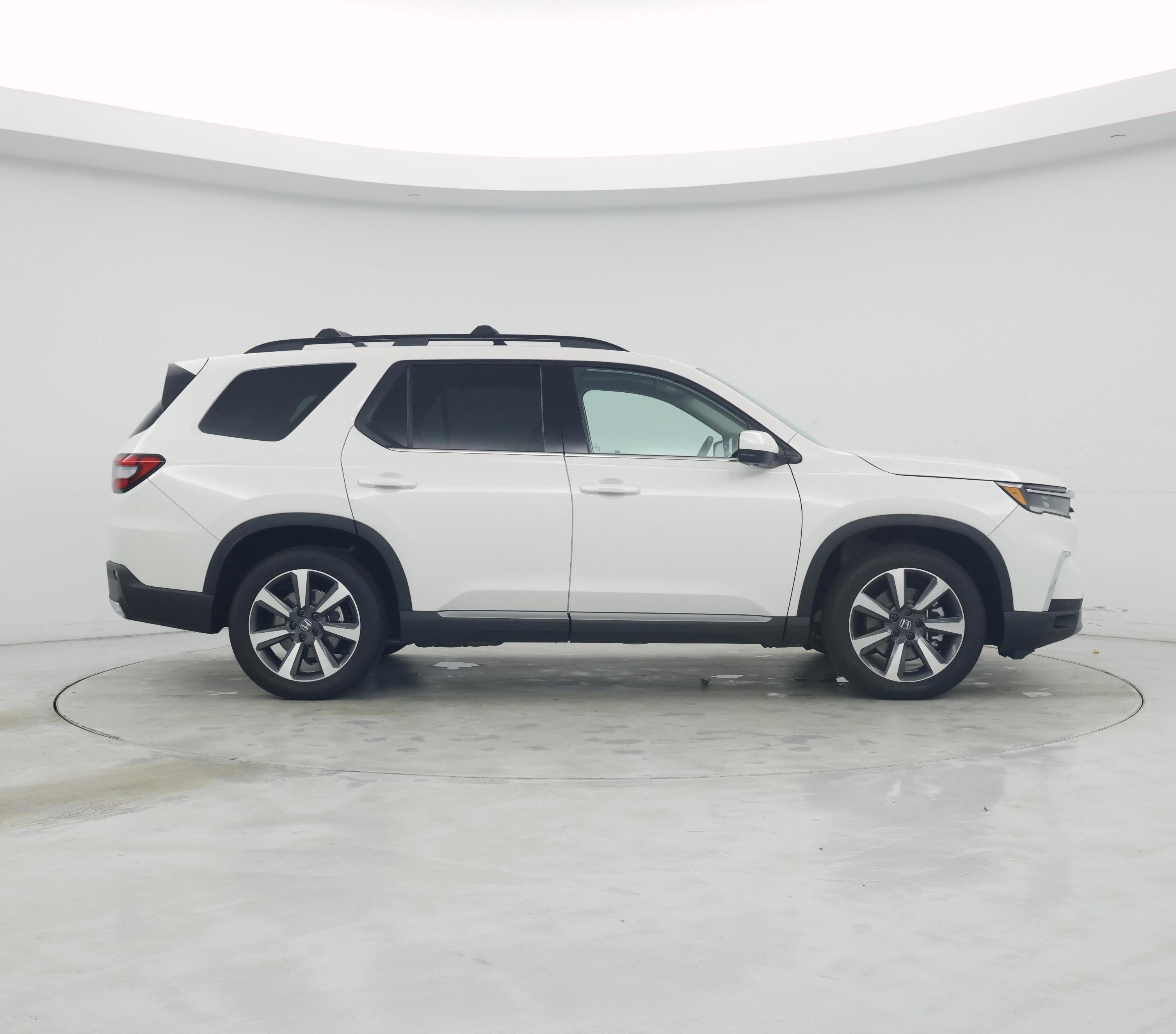 Thumbnail: 2025 Honda Pilot - 7