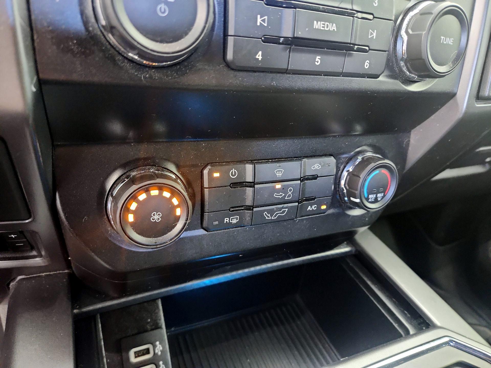 Thumbnail: 2019 Ford F-150 - 16