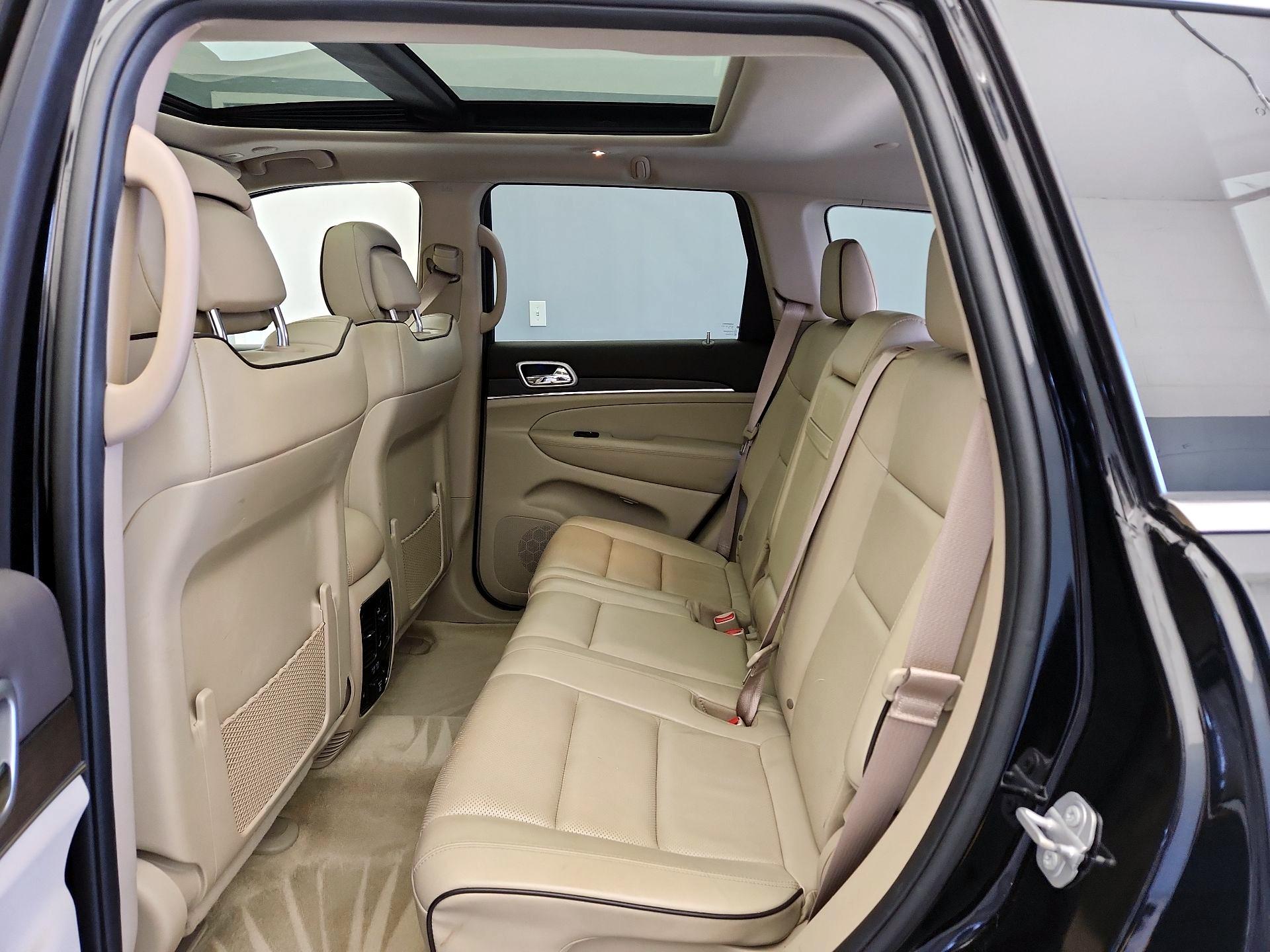 Thumbnail: 2018 Jeep Grand Cherokee - 20