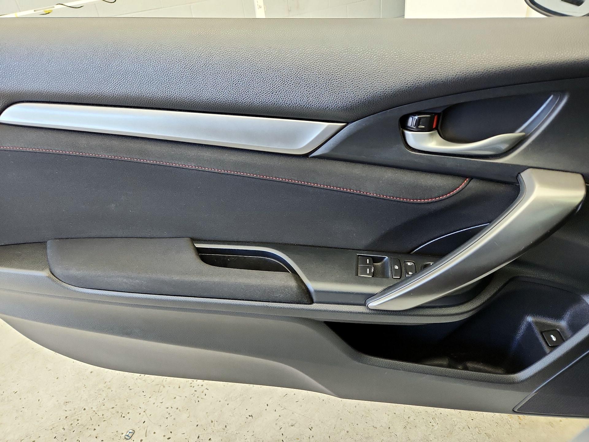 Thumbnail: 2018 Honda Civic - 12