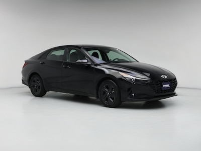 Black 2023 Hyundai Elantra SEL