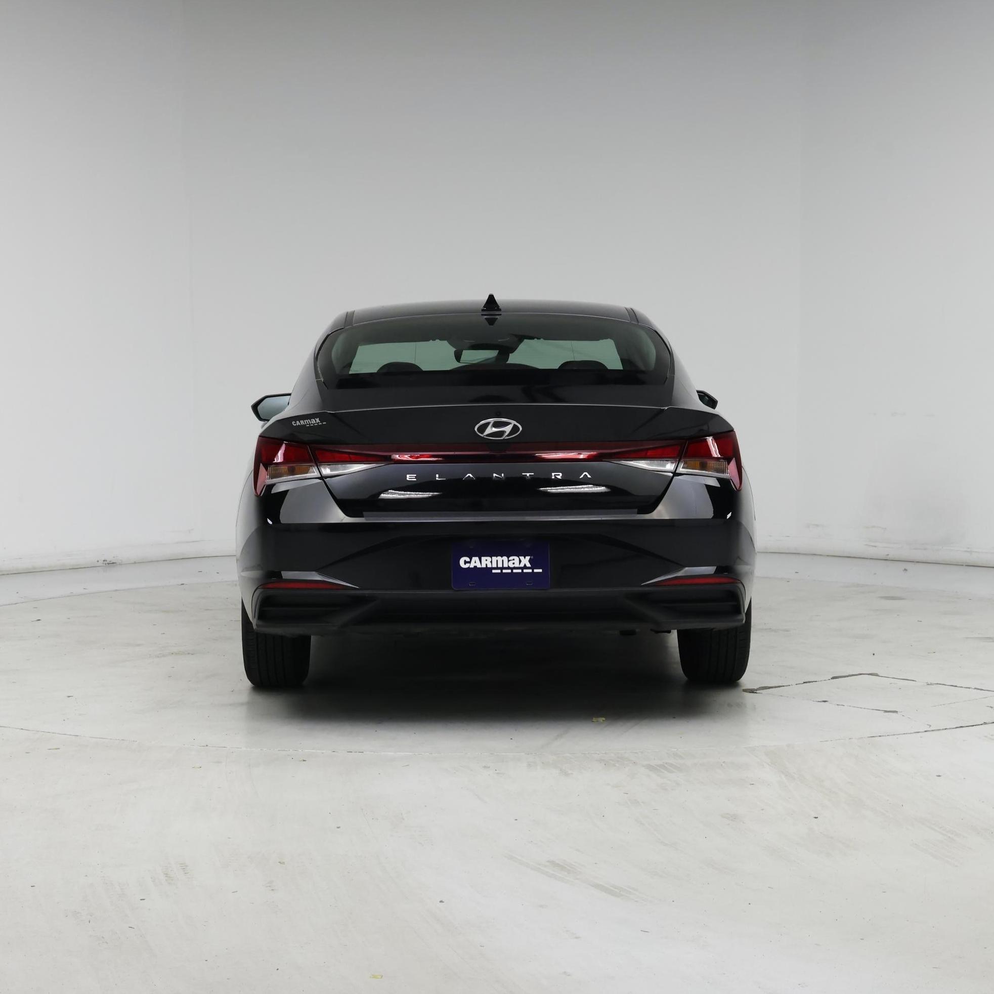 Thumbnail: 2022 Hyundai Elantra - 6