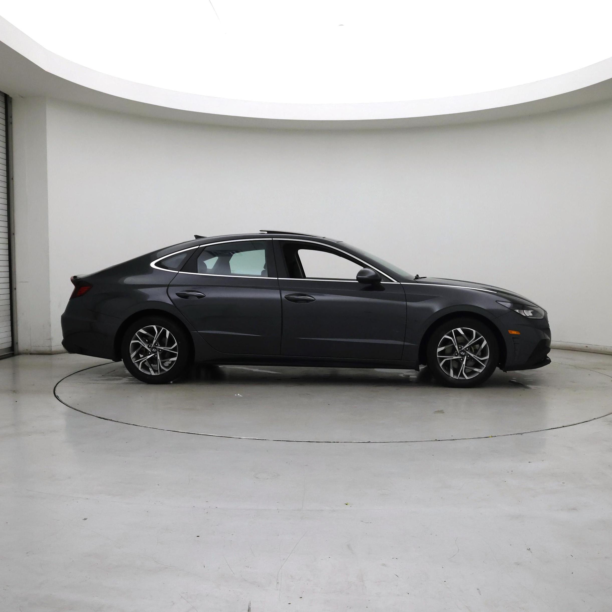 Thumbnail: 2023 Hyundai Sonata - 7