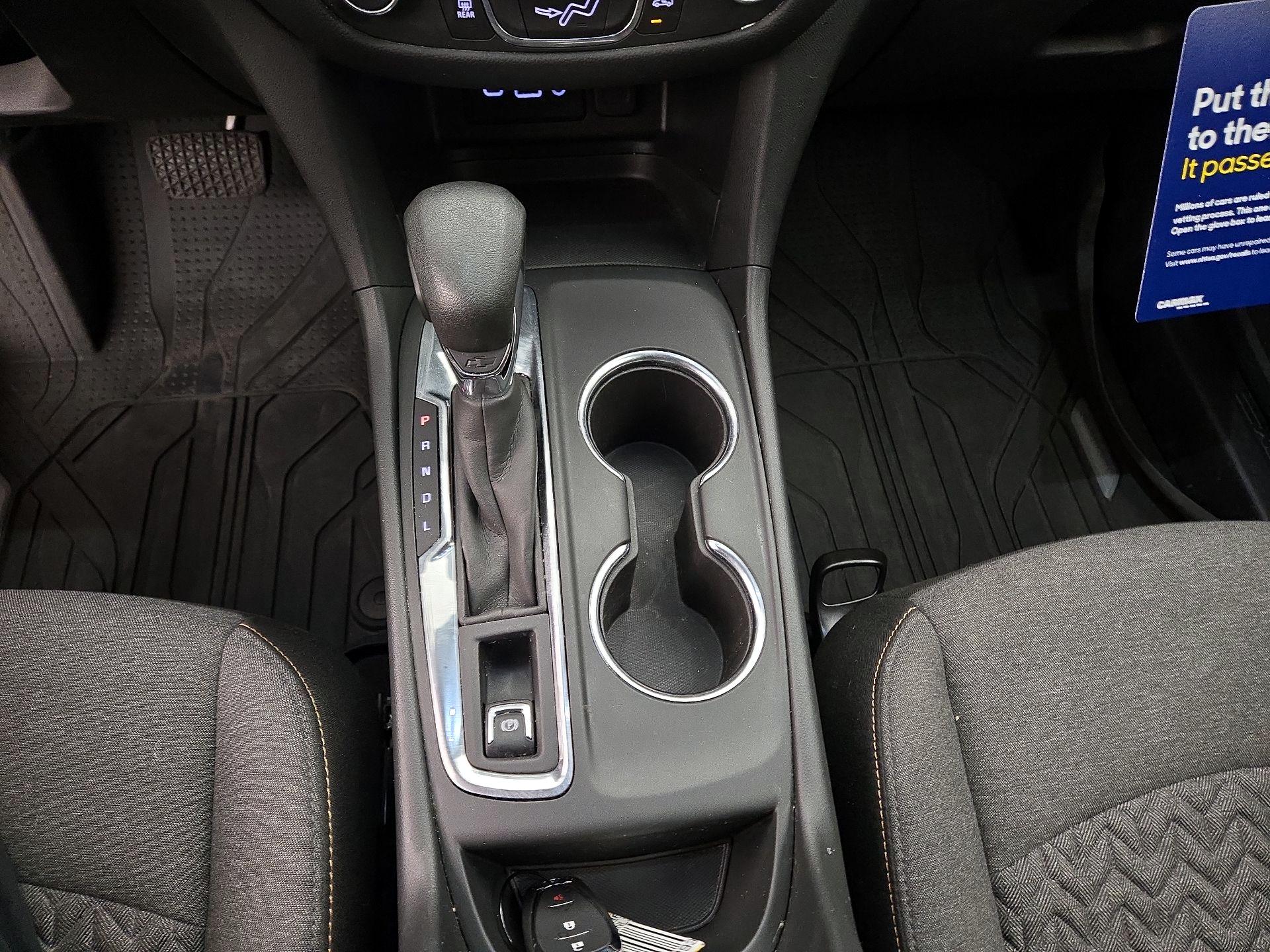 Thumbnail: 2022 Chevrolet Equinox - 17