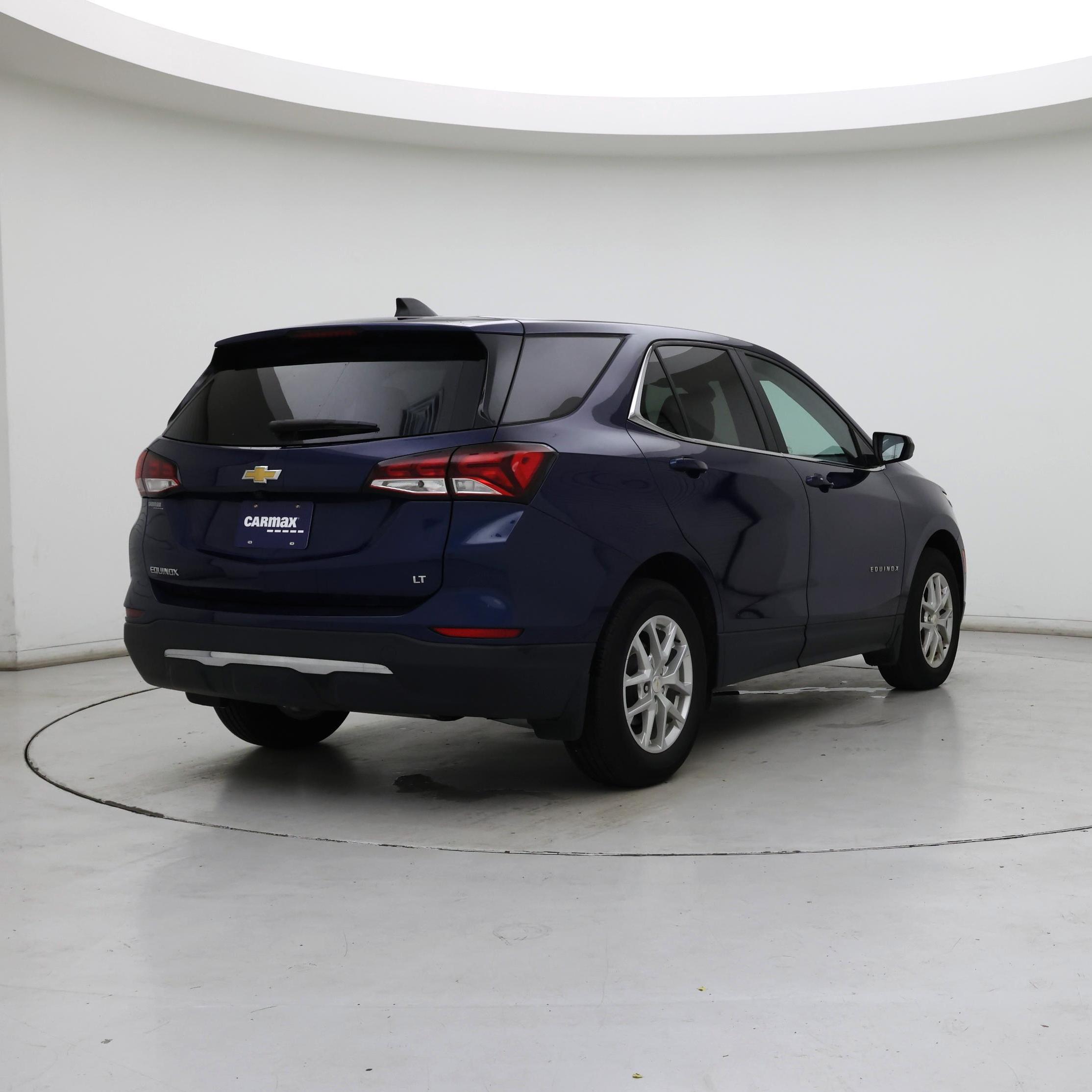 Thumbnail: 2022 Chevrolet Equinox - 8