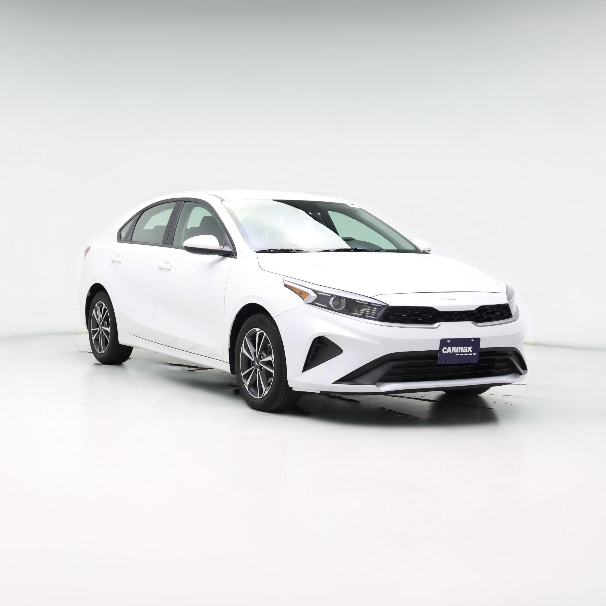 Thumbnail: 2022 Kia Forte - 1