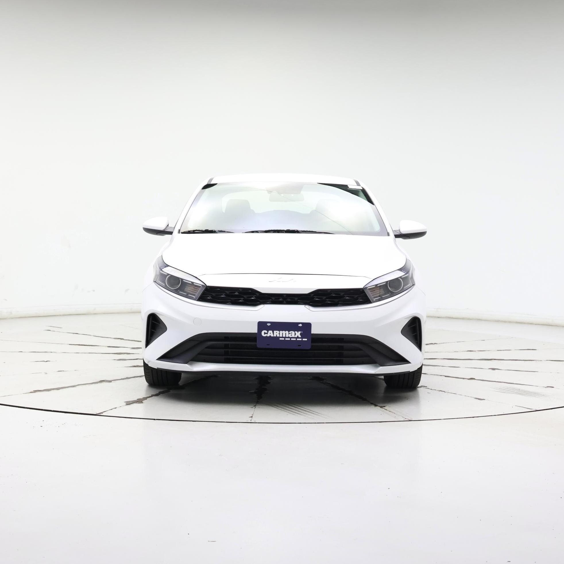 Thumbnail: 2022 Kia Forte - 5