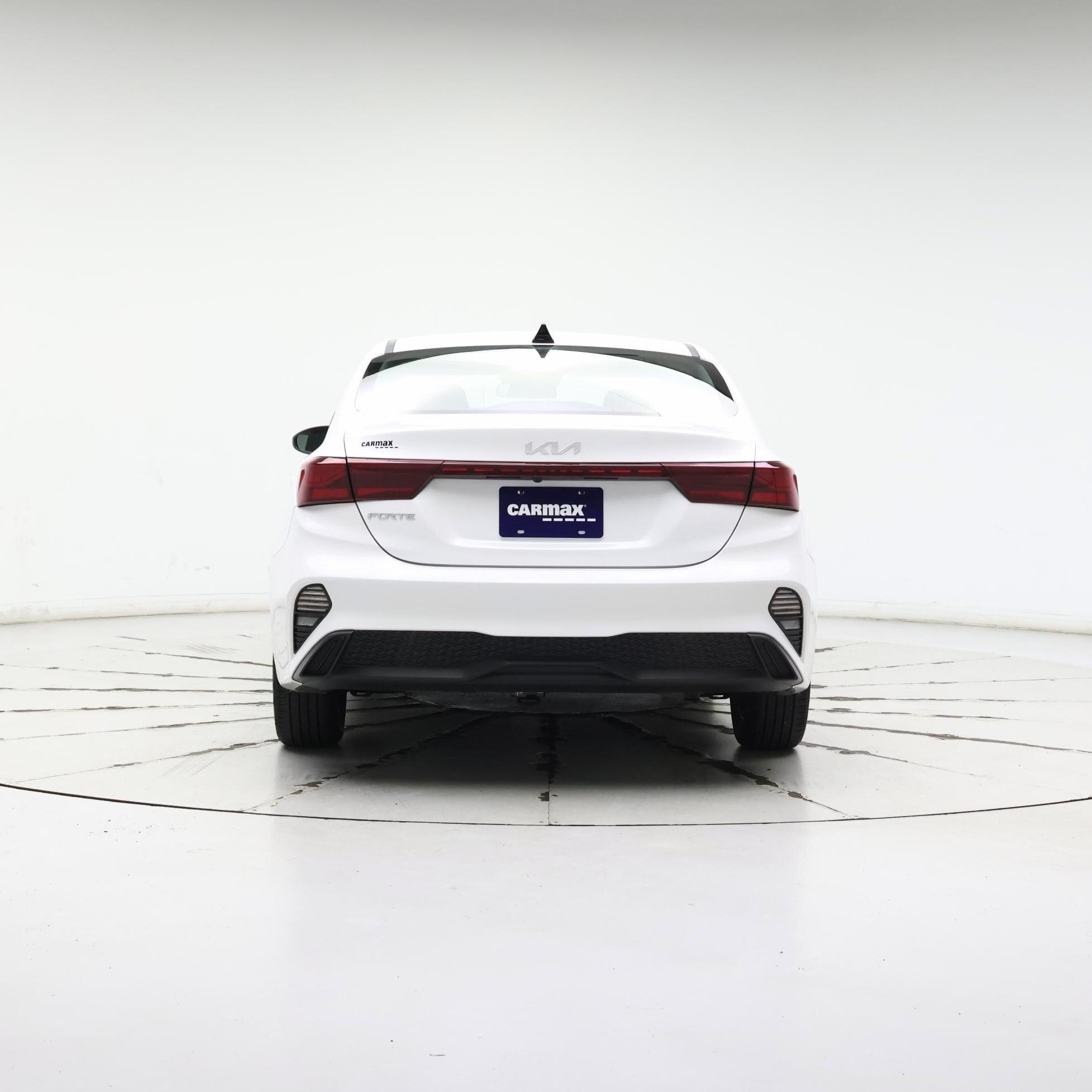 Thumbnail: 2022 Kia Forte - 6