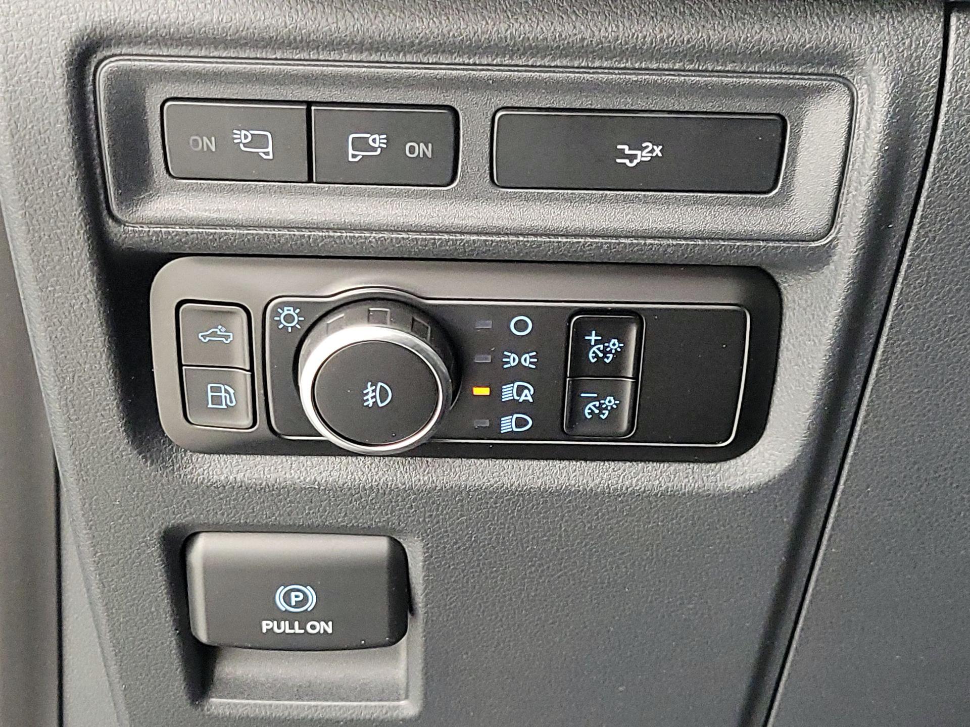 Thumbnail: 2023 Ford F-150 - 13