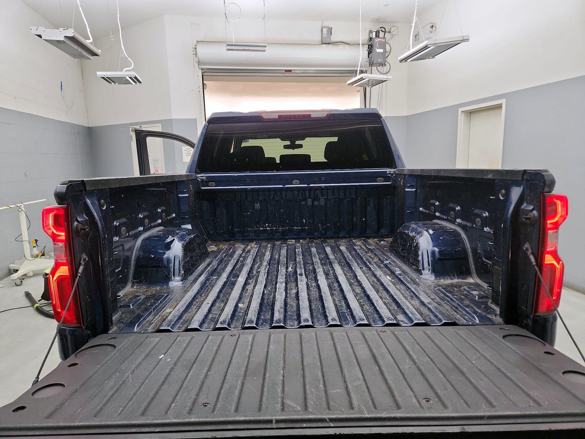 Thumbnail: 2022 Chevrolet Silverado 1500 - 20