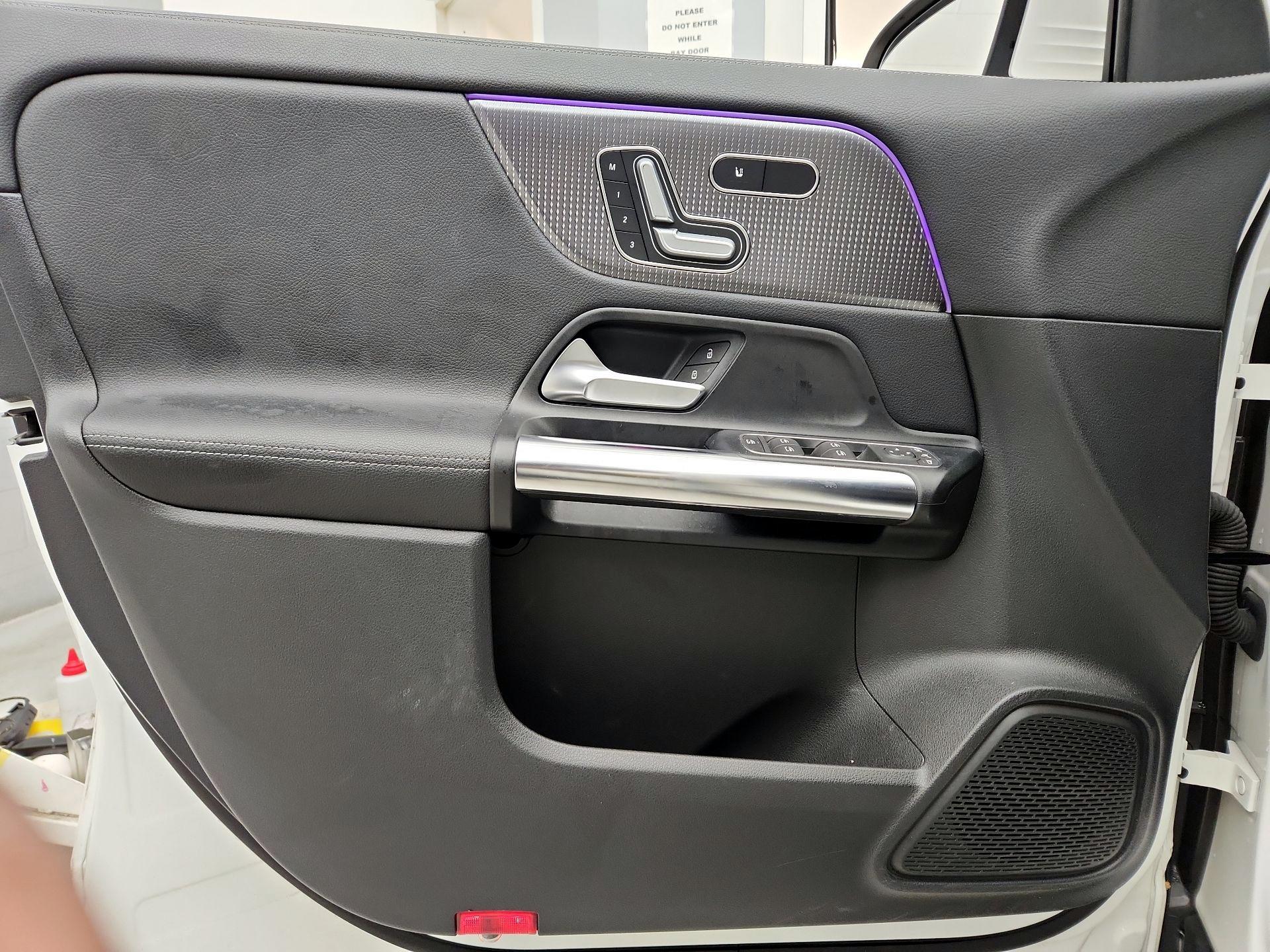 Thumbnail: 2022 Mercedes-Benz GLA - 12