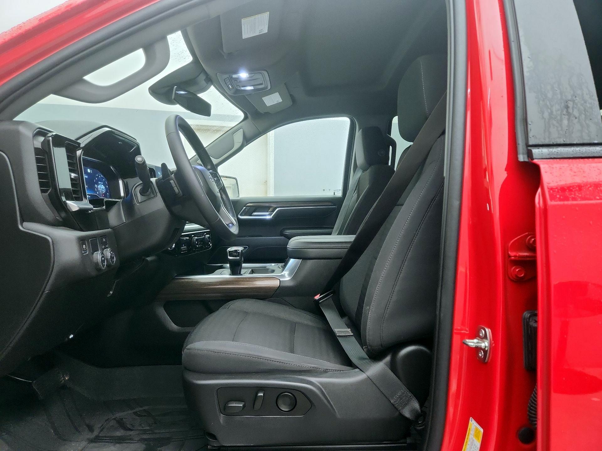 Thumbnail: 2023 Chevrolet Silverado 1500 - 11