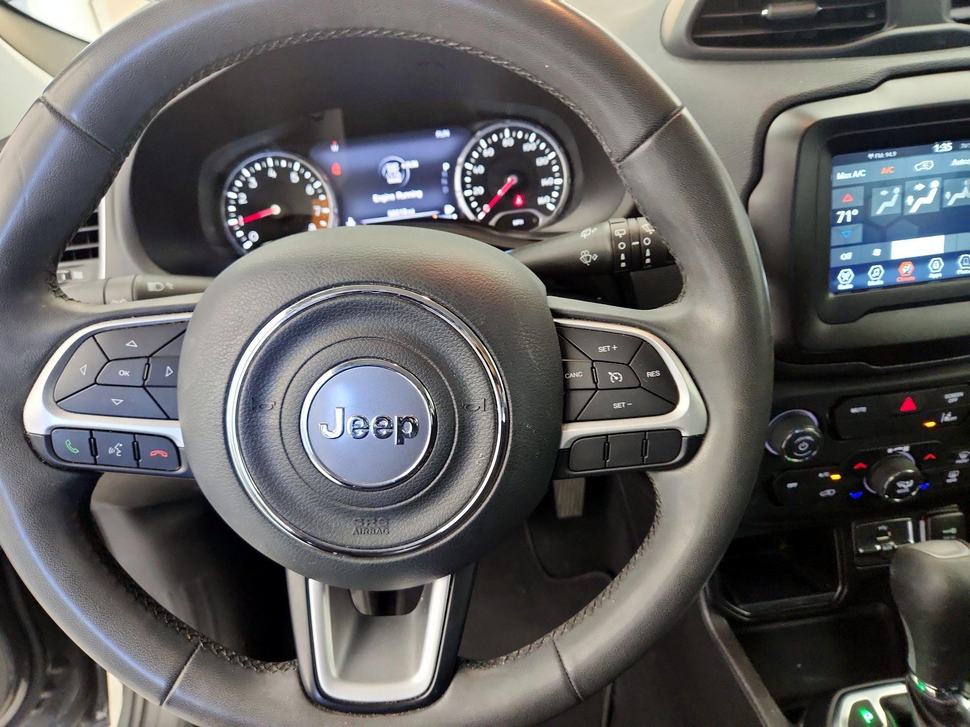 Thumbnail: 2021 Jeep Renegade - 10