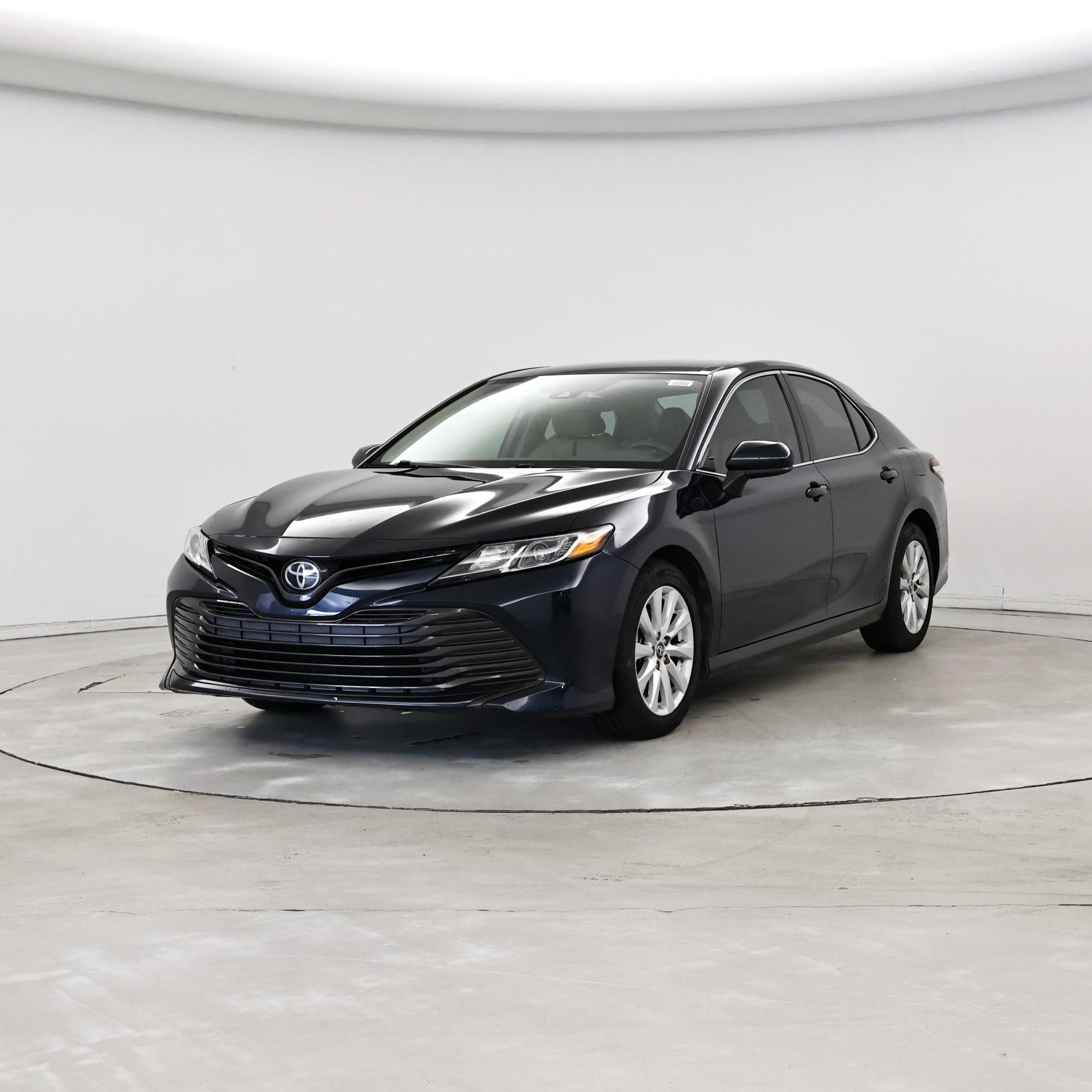 Thumbnail: 2019 Toyota Camry - 4