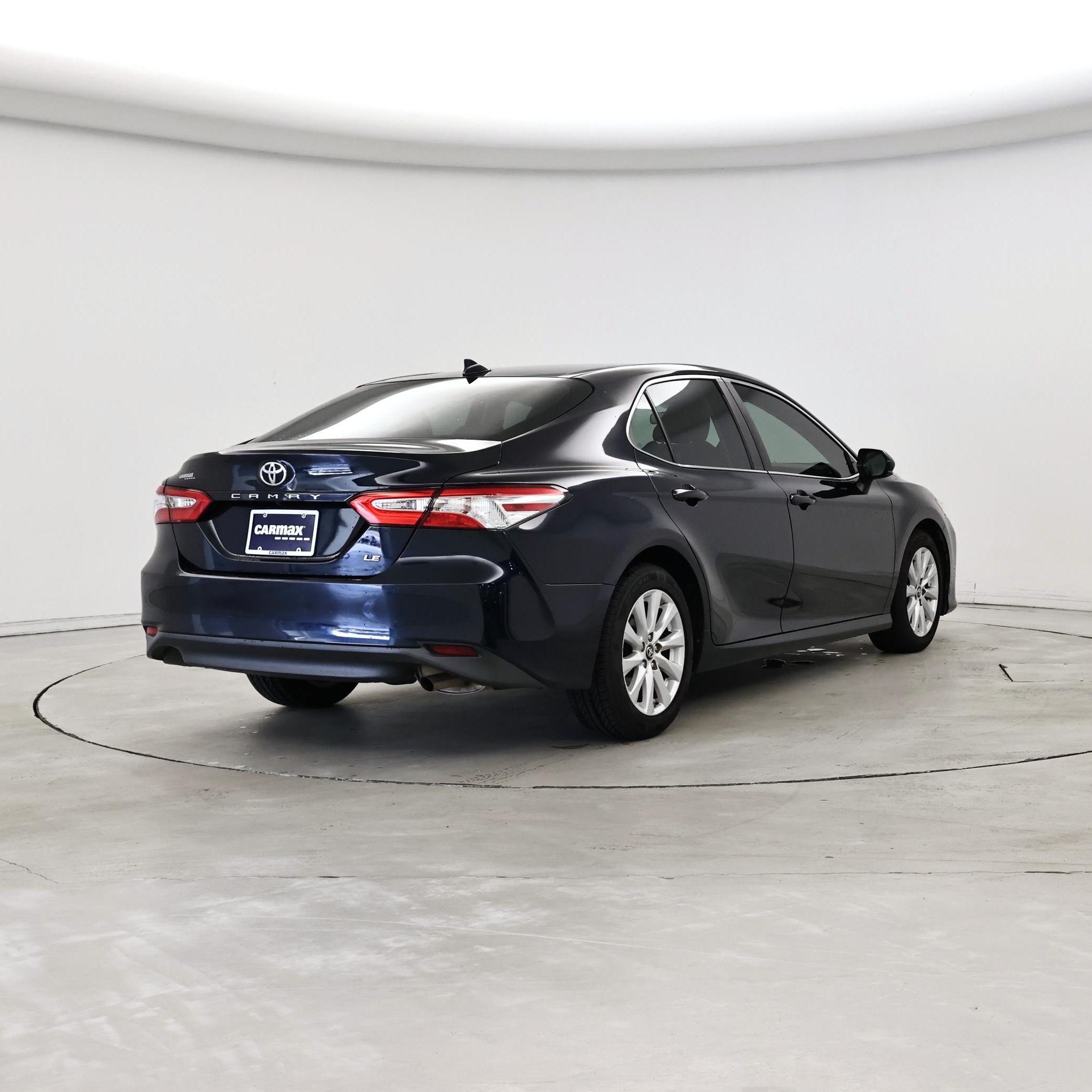 Thumbnail: 2019 Toyota Camry - 8