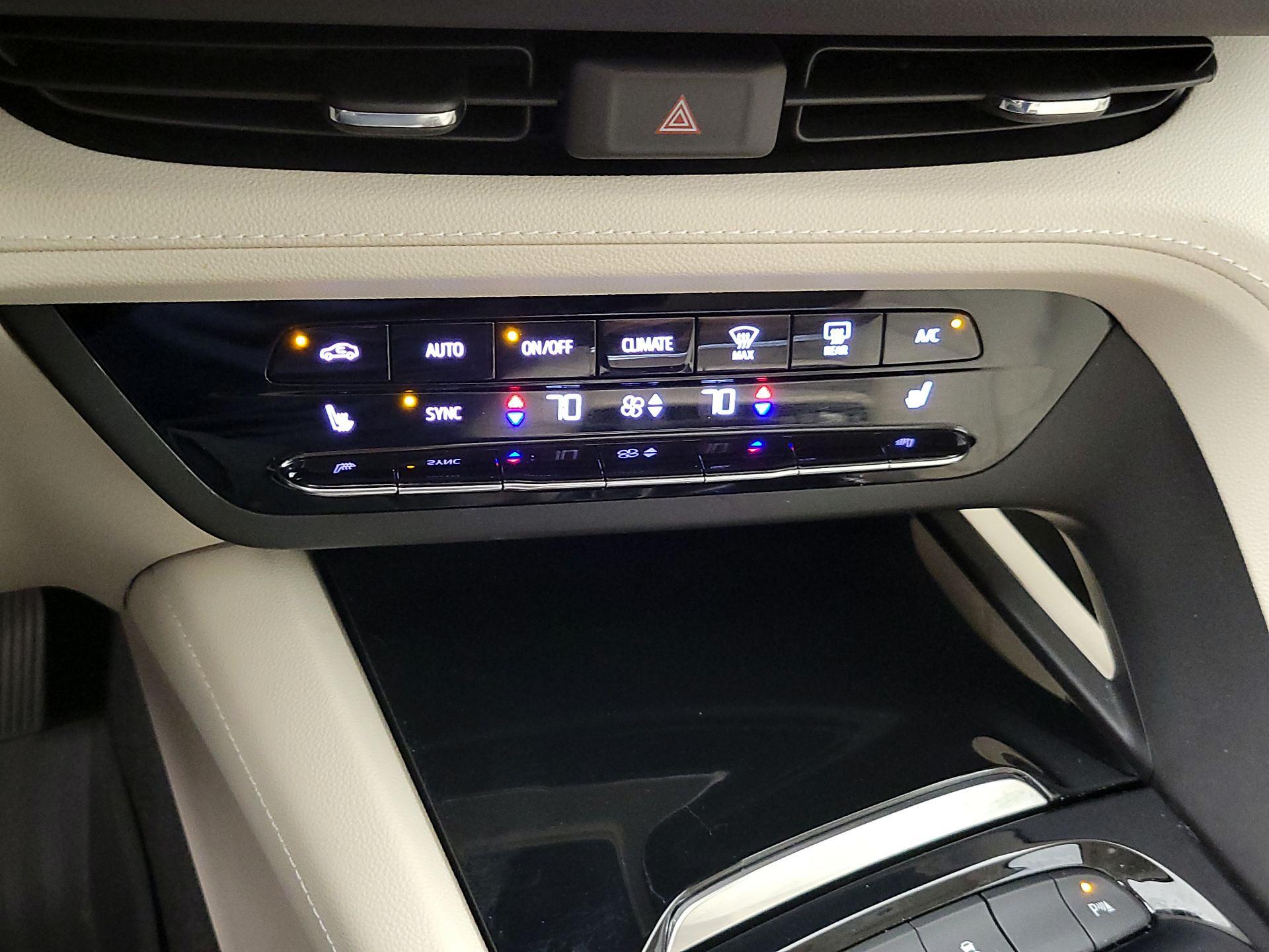 Thumbnail: 2021 Buick Envision - 17