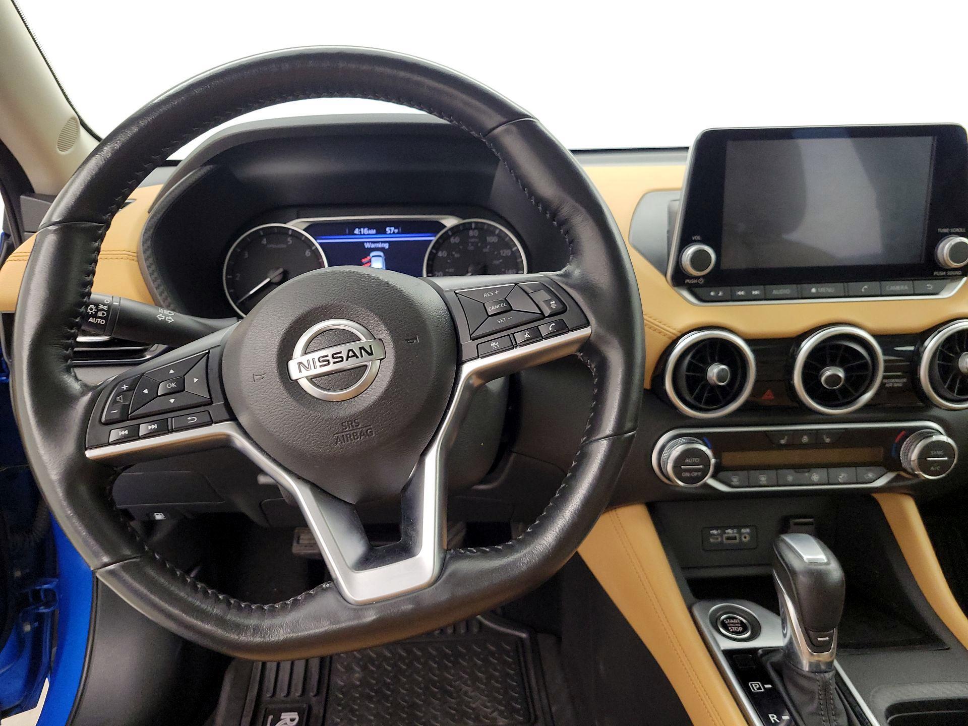 Thumbnail: 2022 Nissan Sentra - 10